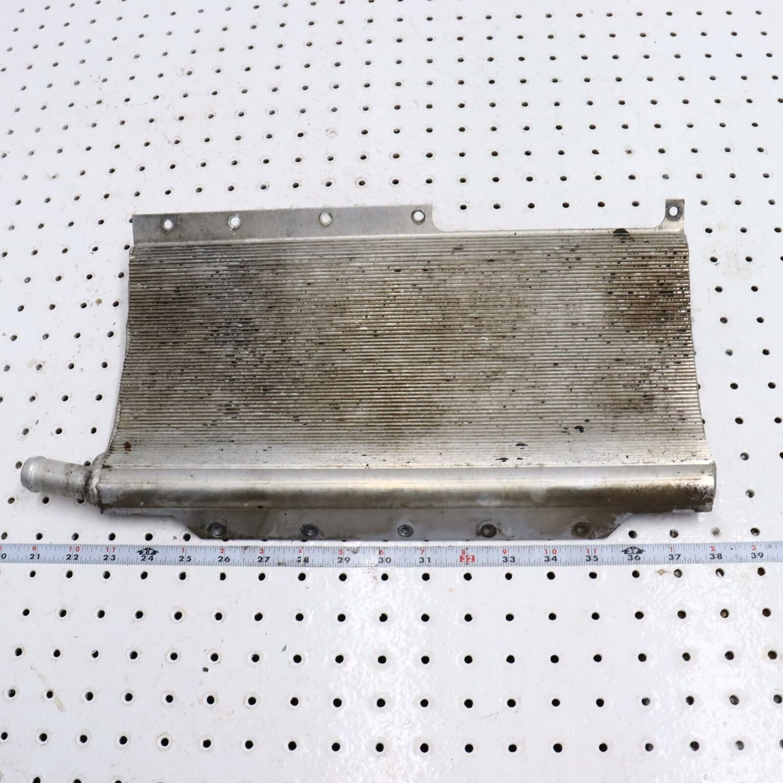 2006 POLARIS SWITCHBACK WELD-COOLER,BULKHEAD 2520575