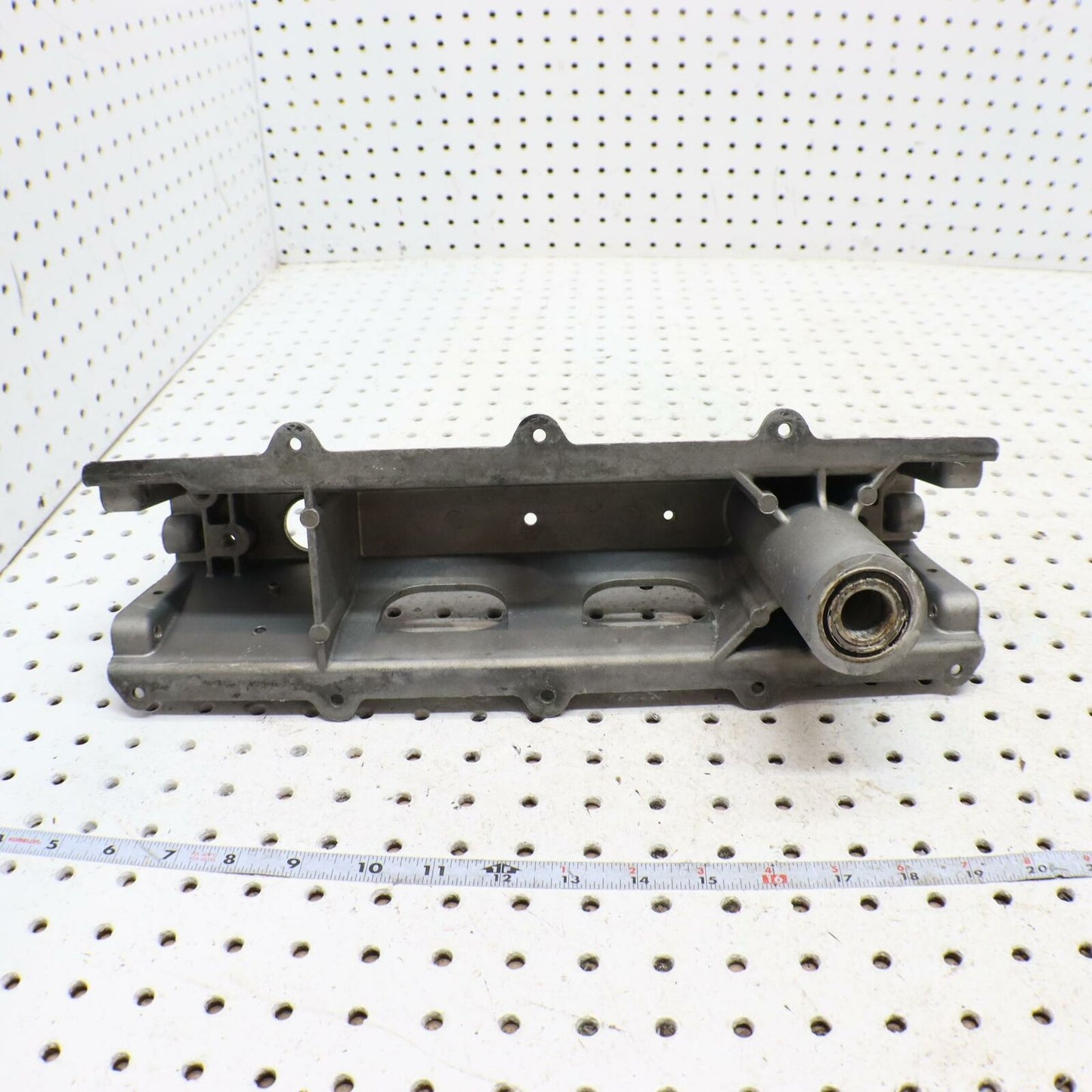 2006 POLARIS SWITCHBACK FRONT BULKHEAD CHASSIS FRAME SUPPORT 1014894