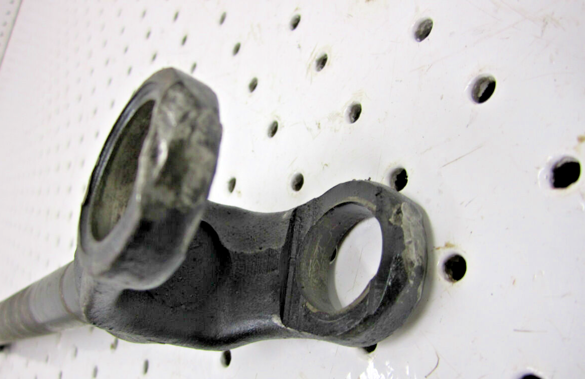 2004 POLARIS SPORTSMAN 700 4X4 FRONT PROP SHAFT 1380221 1350089