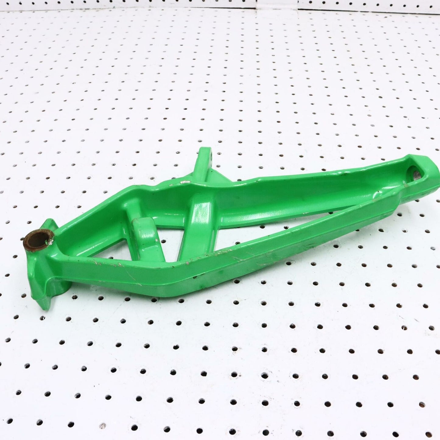 2012 ARCTIC CAT PROCLIMB M800 LEFT FRONT STEERING ARM SPINDLE KNUCKLE 2703-829