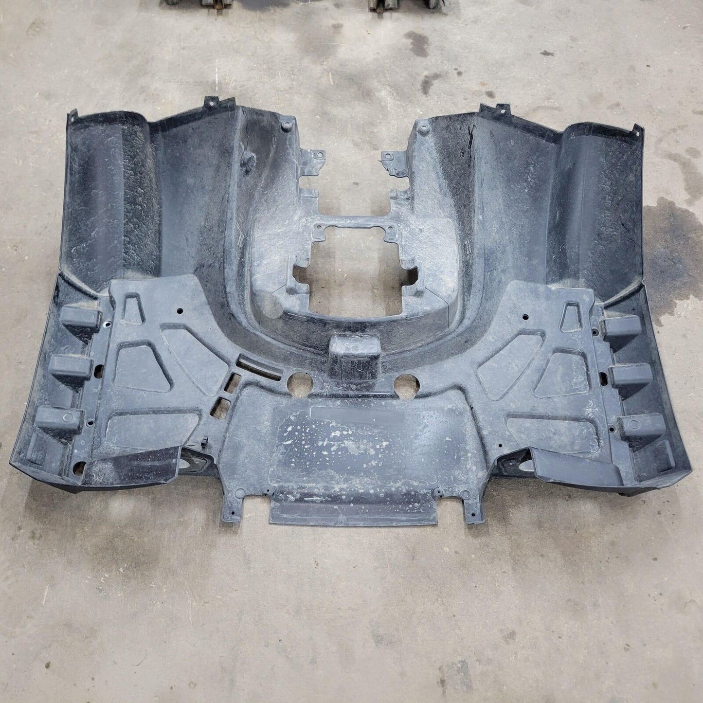 2009 POLARIS SPORTSMAN XP 850 REAR FENDER 5437734-464 2637271-464