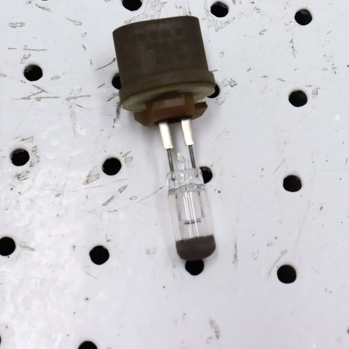 2010 ARCTIC CAT SNO PRO 500 LIGHT BULB 0409-073