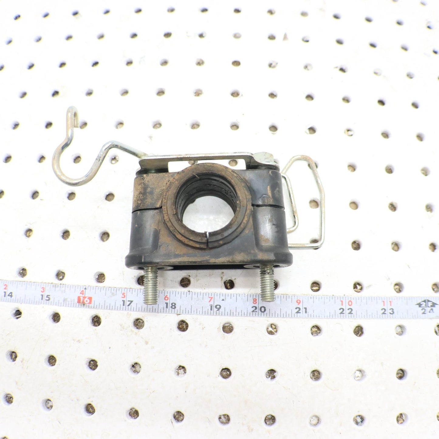2016 SUZUKI KING QUAD 500 STEERING POST BUSHING 51673-31G00; 51670-31G00
