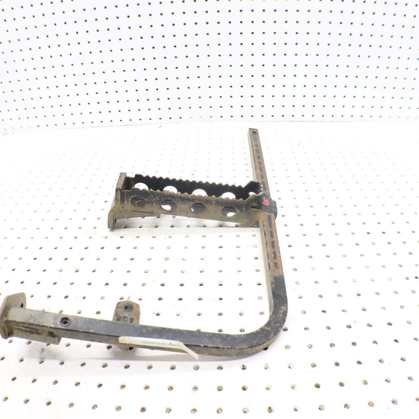 2016 SUZUKI KING QUAD 500 RIGHT STEP STAND FOOTREST 43510-11HA0; 43510-11HC0