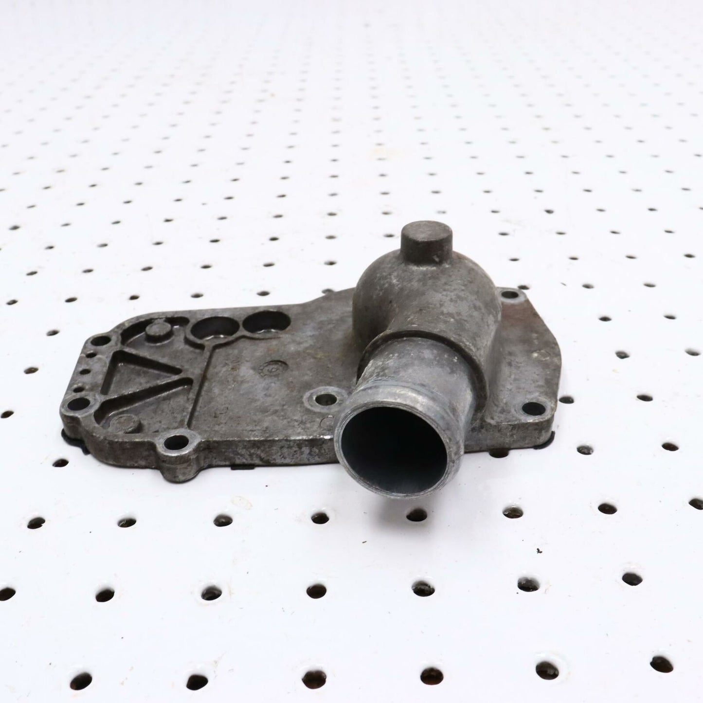 2007 POLARIS IQ 600 ENGINE WATER PUMP HOUSING COVER 5630920 5631951