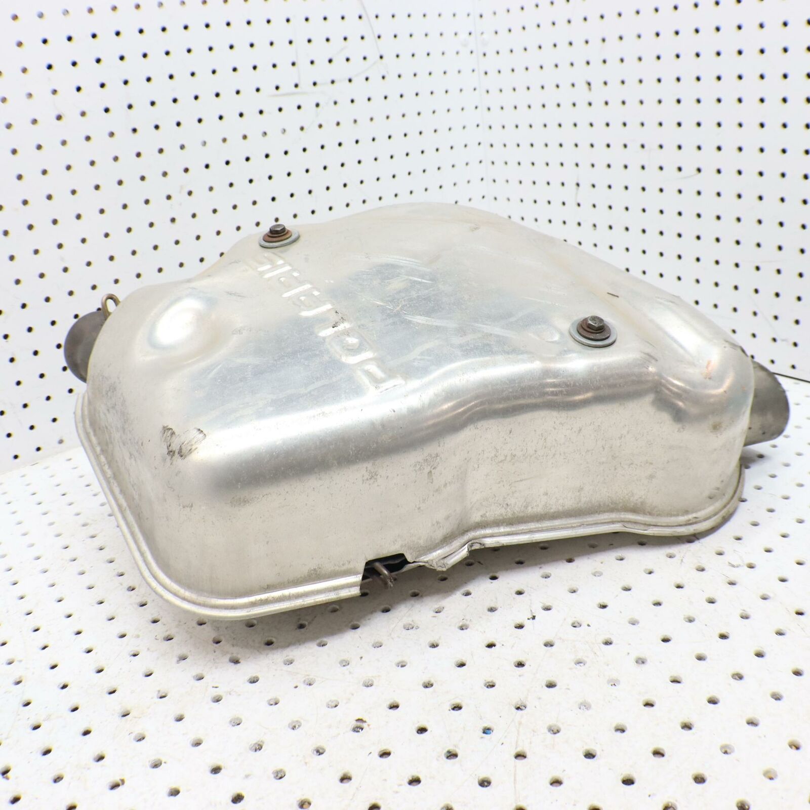2006 POLARIS SWITCHBACK EXHAUST SILENCER MUFFLER PIPE  1261608