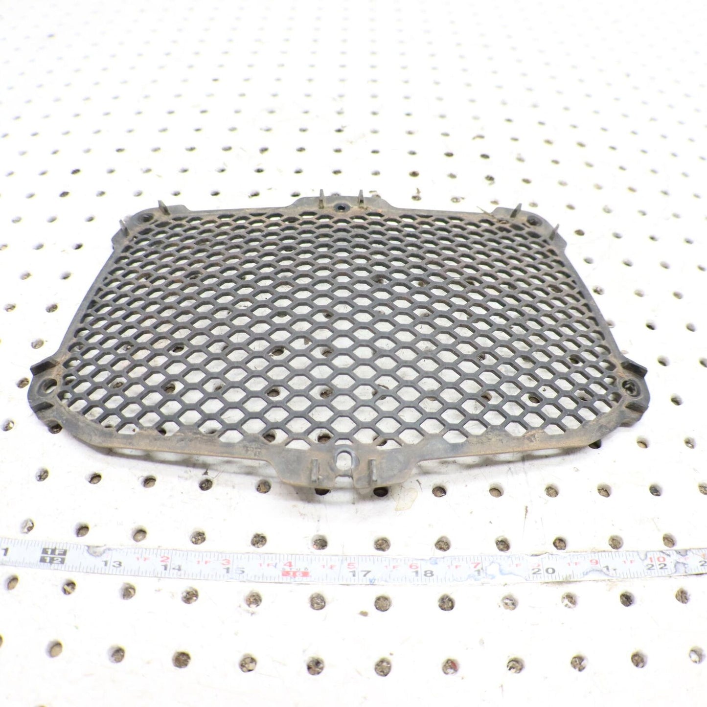 2010 POLARIS SPORTSMAN XP 850 BUMPER SCREEN RADIATOR SCREEN MESH 5437424-070