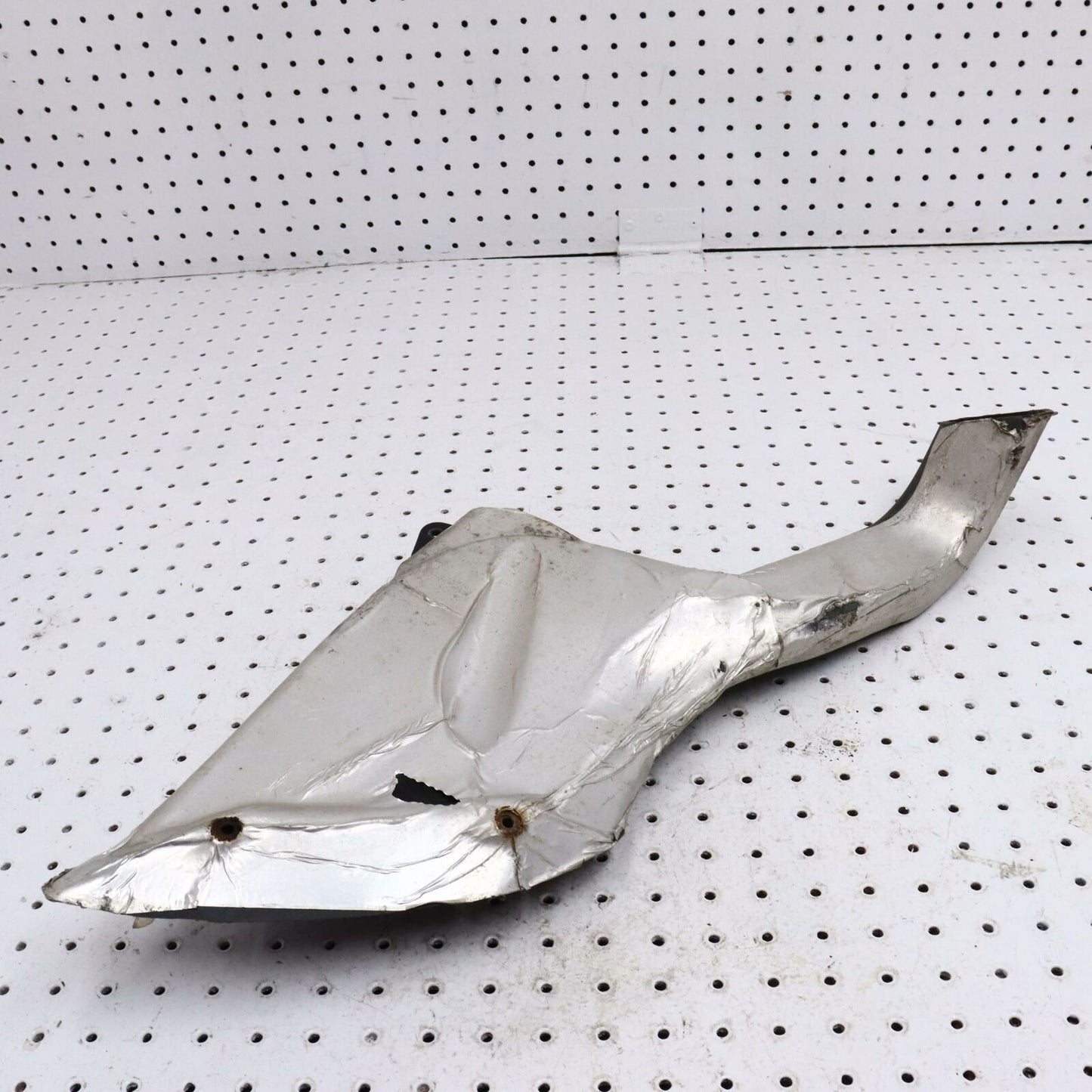 2006 POLARIS FUSION 700 AIR INTAKE BRAKE COOLER DUCT VENT 2633222