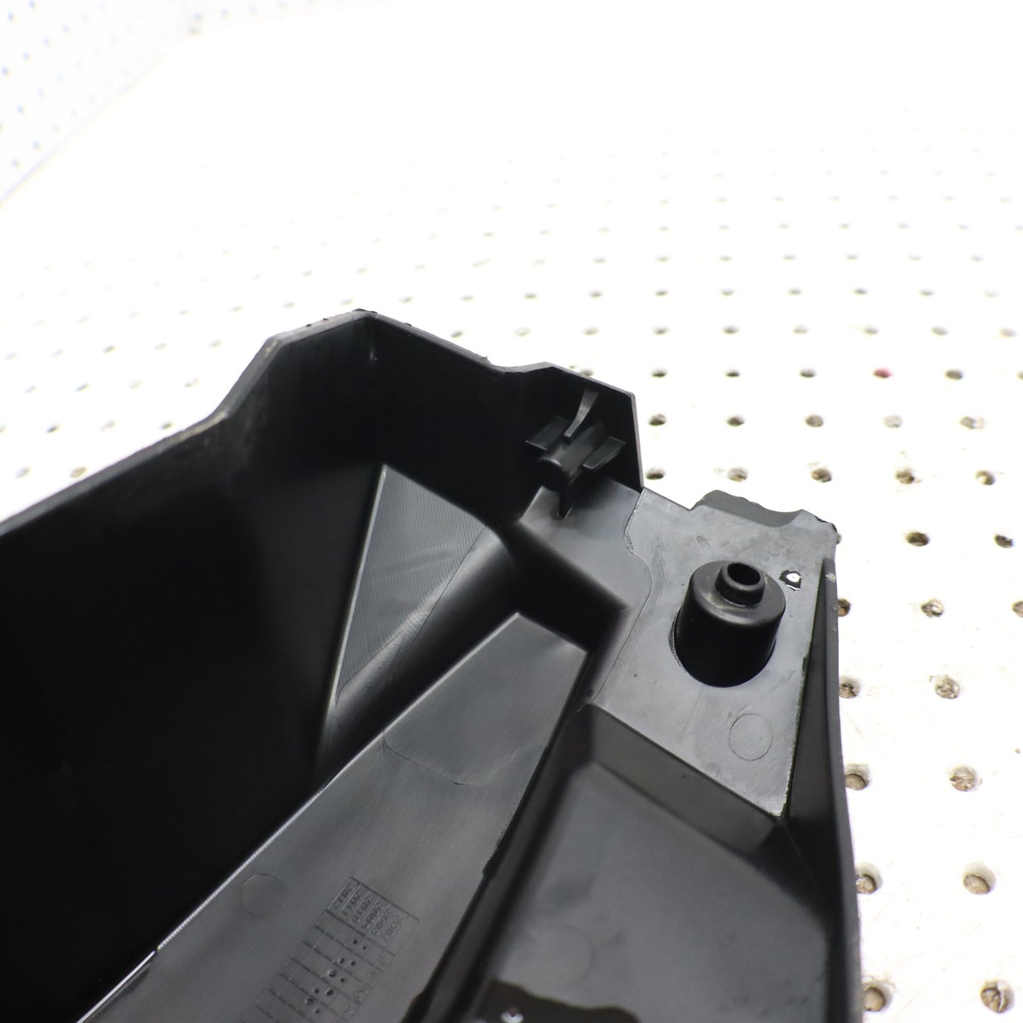 2009 Polaris Sportsman Xp 850 Rear Bumper Cover L & R 5435826-070; 5437453-070