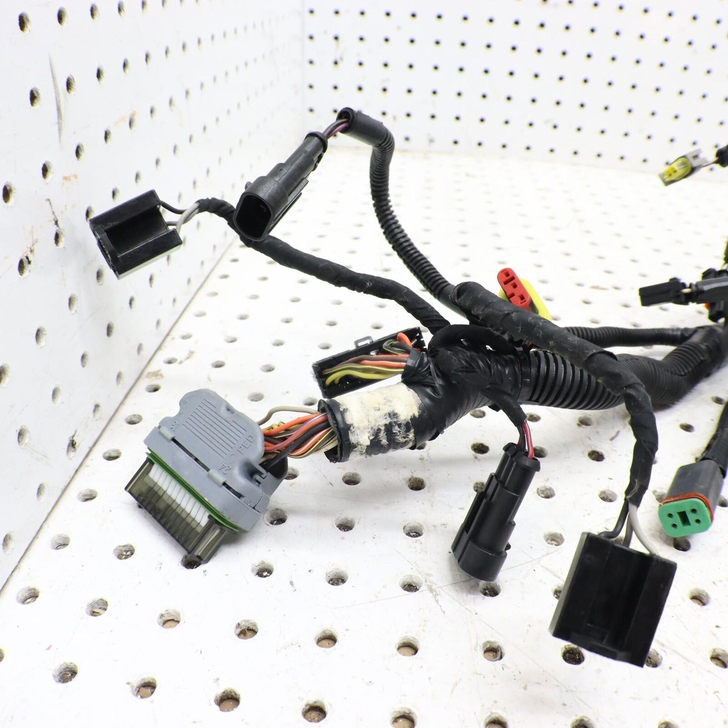 2010 SKI-DOO SUMMIT X 800R MAIN ENGINE WIRING HARNESS MOTOR WIRE 515176983