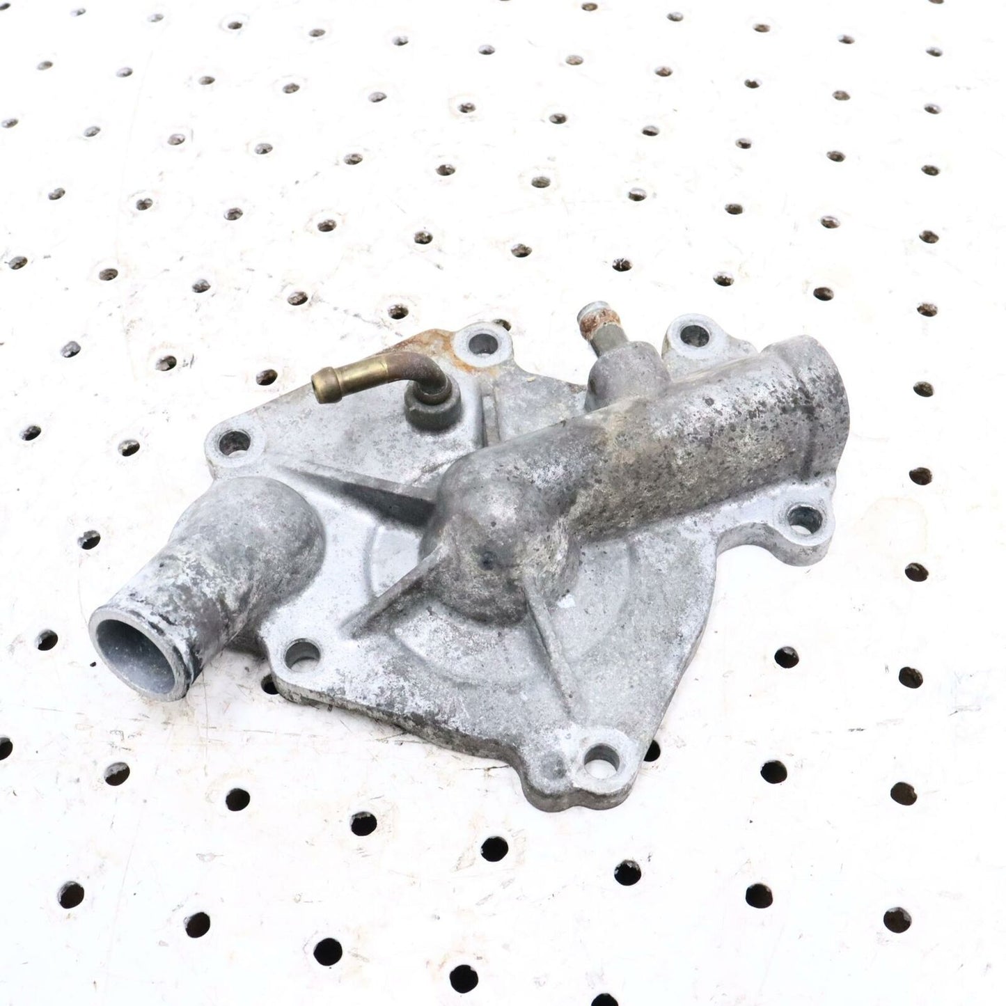 2003 ARCTIC CAT F7 FIRECAT 700 ENGINE WATER PUMP HOUSING COVER 3006-355