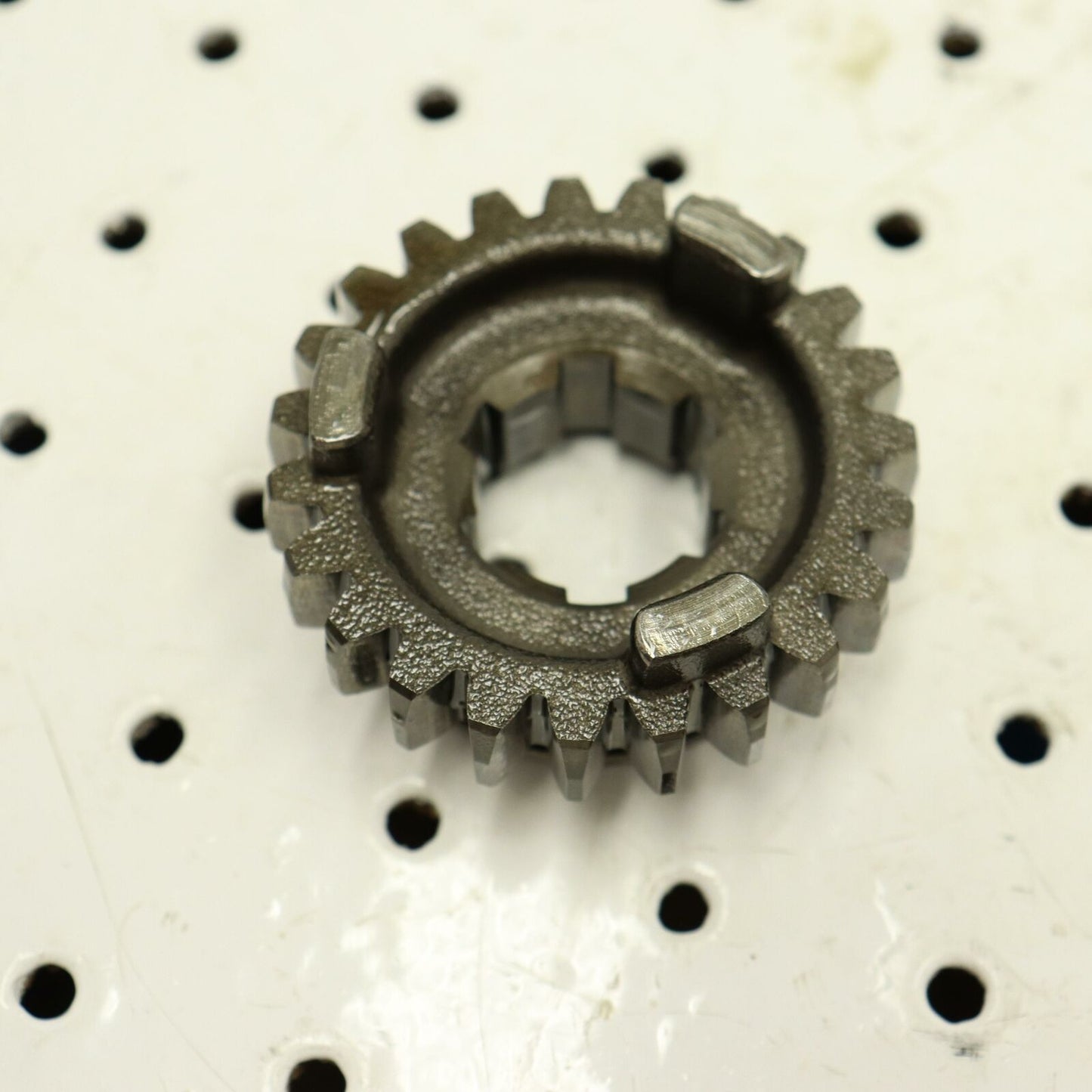 2003 SUZUKI SAVAGE 650 TRANSMISSION TRANNY GEAR 5TH DRIVEN 24351-24B13