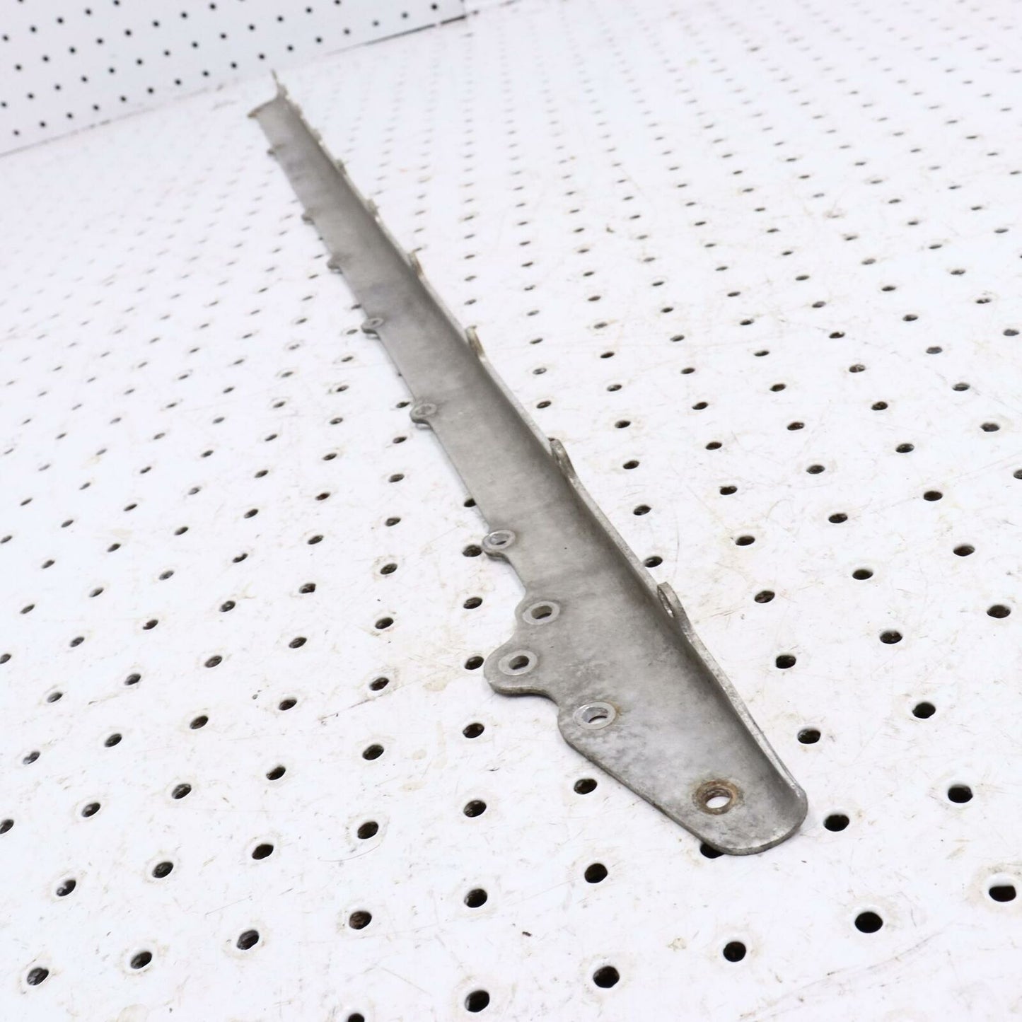 2009 ARCTIC CAT CROSSFIRE R 8 TUNNEL SUPPORT BRACKET 5606-403