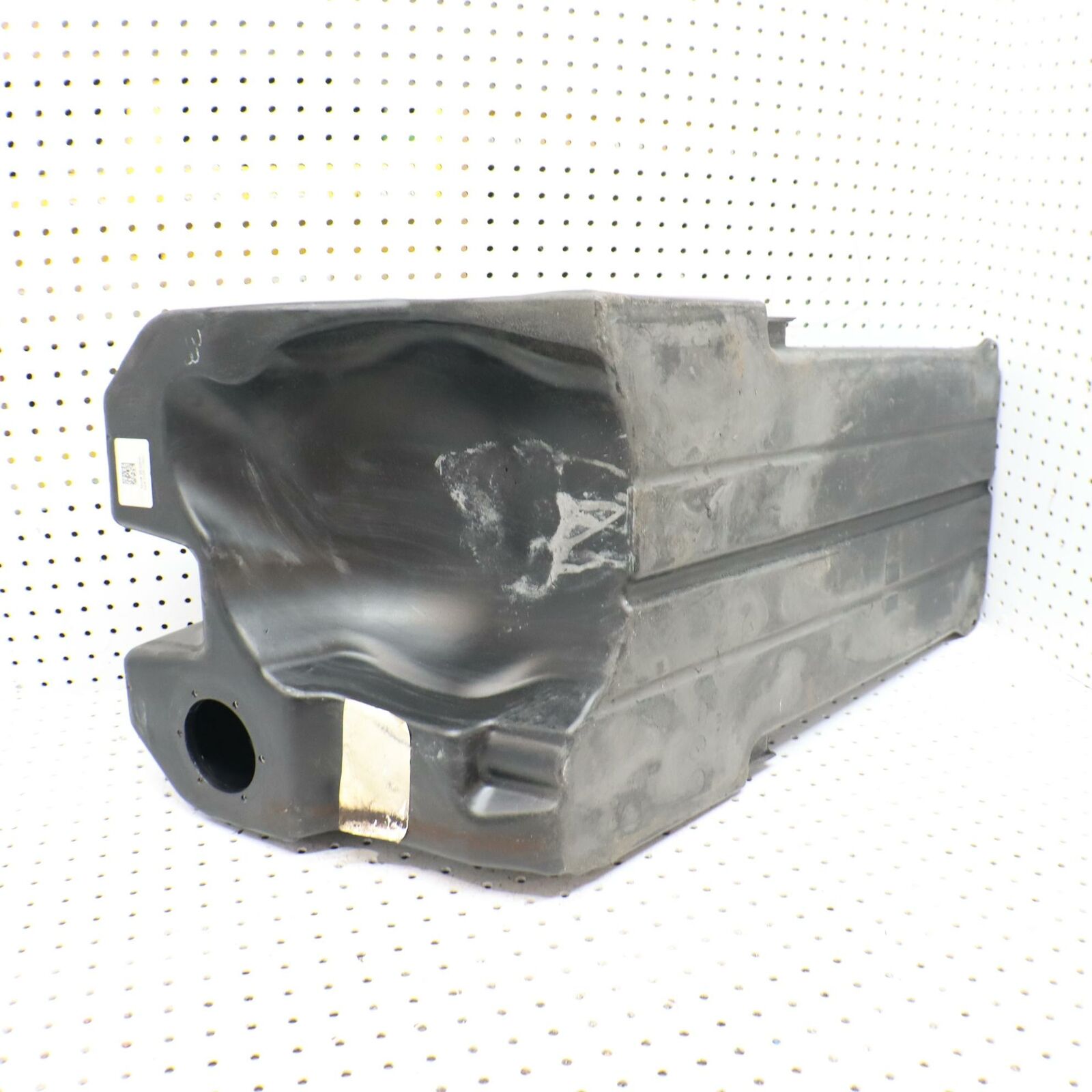 2006 POLARIS SWITCHBACK GAS TANK FUEL RESERVOIR 2520636; 2520640