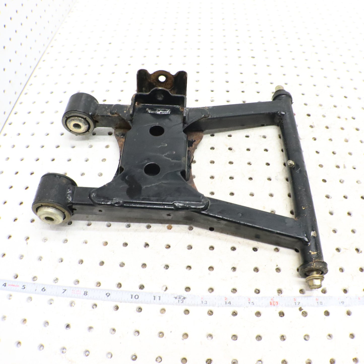 2015 Polaris Sportsman 570 Lower Left Rear Control A Arm 1015888-067