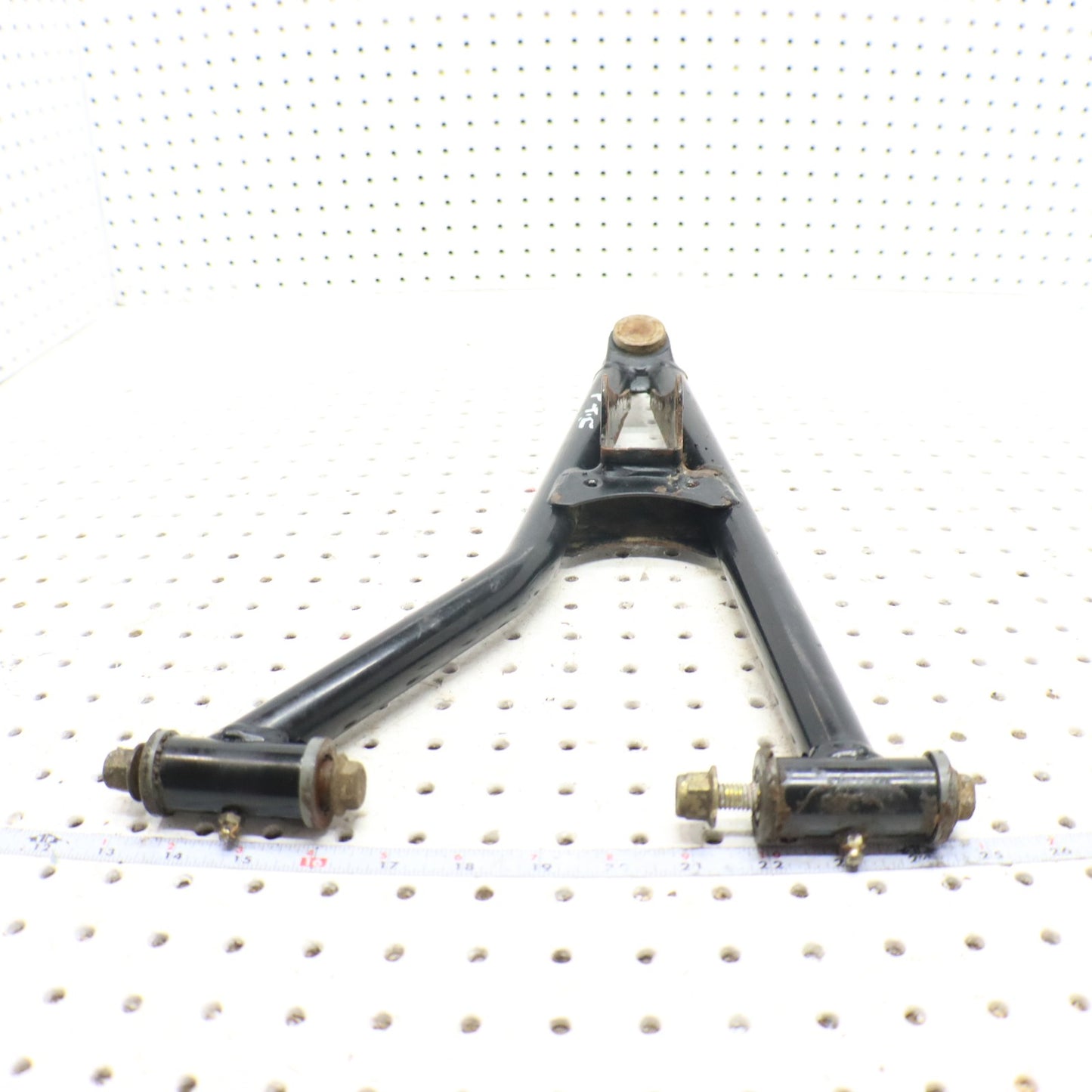 2009 Polaris Sportsman Xp 850 Front Upper Left Control Arm 1017260-067 1025617