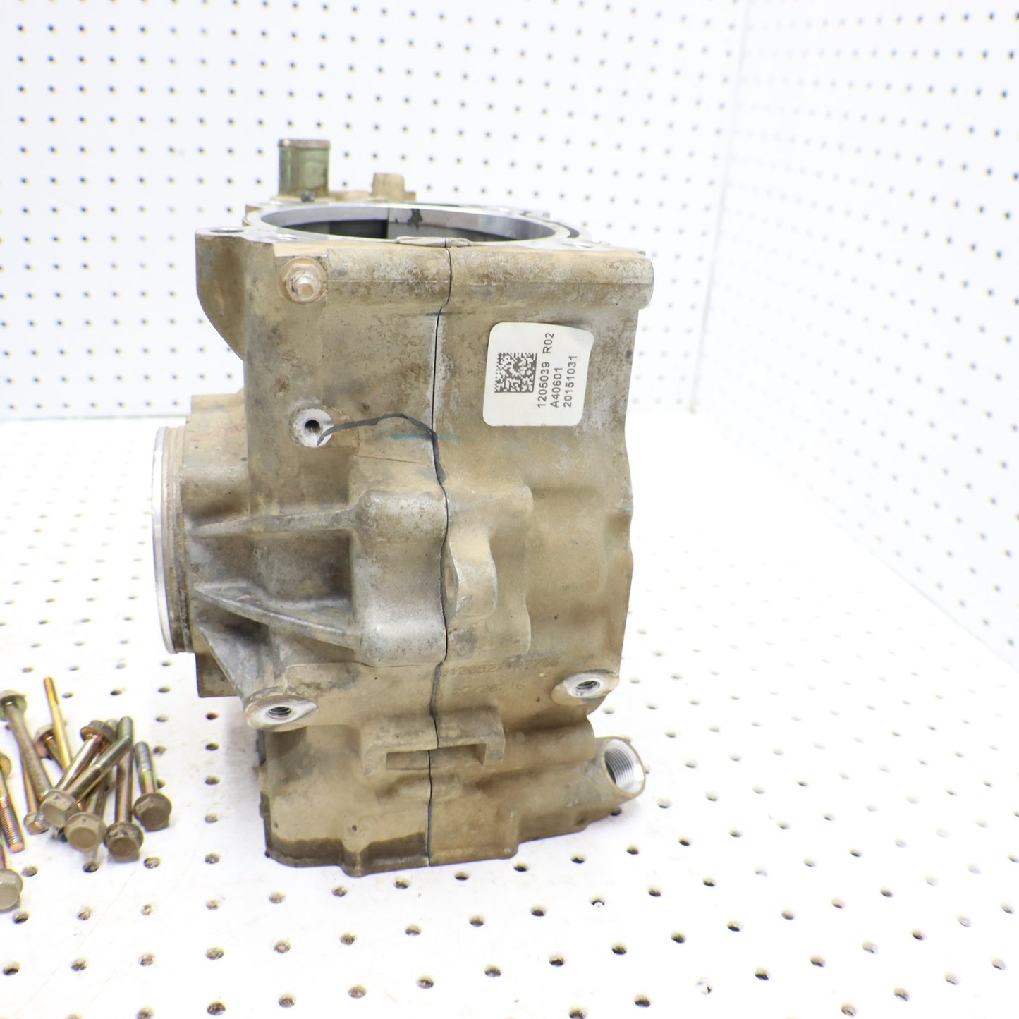 2016 Polaris Sportsman Sp 570 Crankcase Engine Case 2205169; 2206361