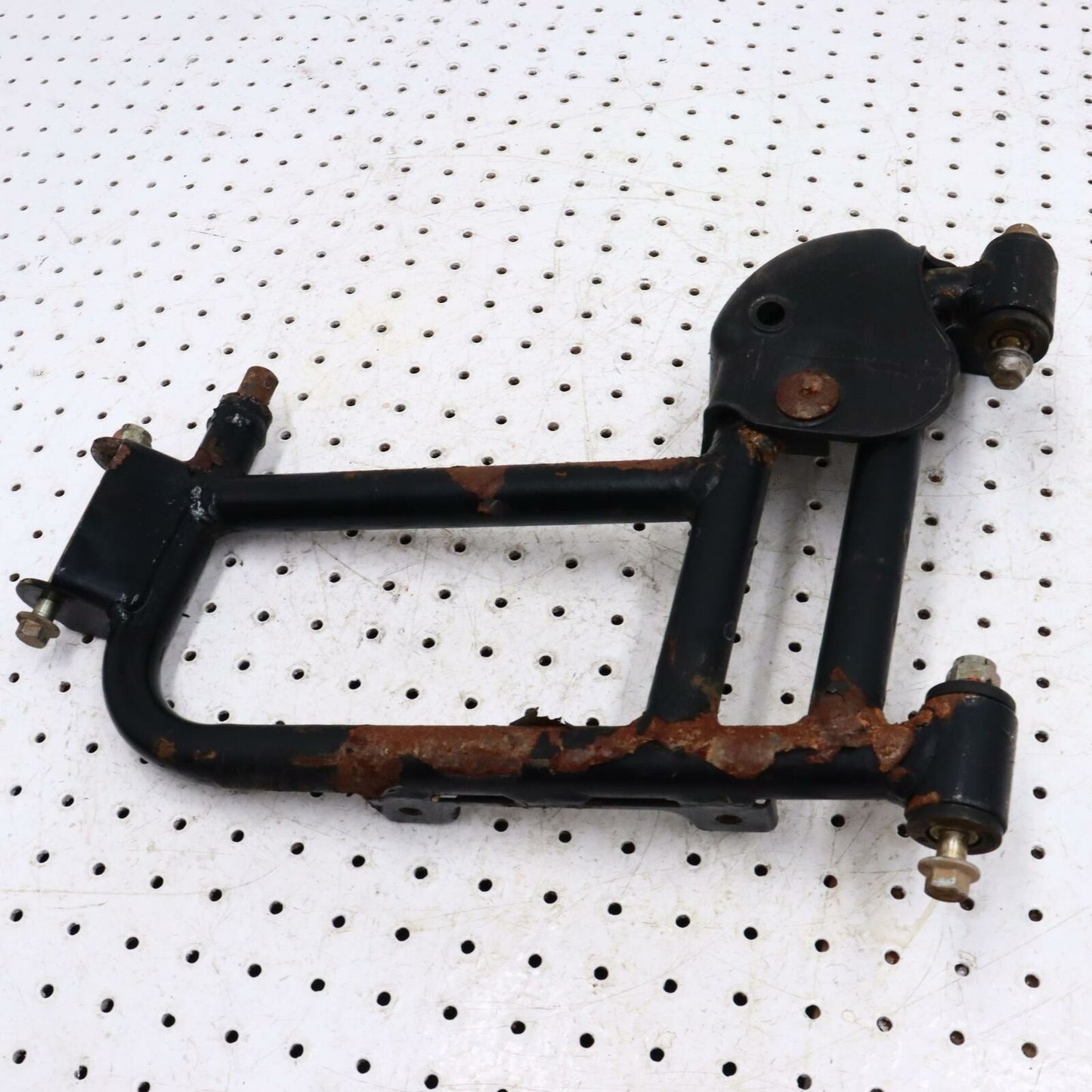 2004 ARCTIC CAT 650 REAR BACK LOWER RIGHT CONTROL A ARM 0504-438