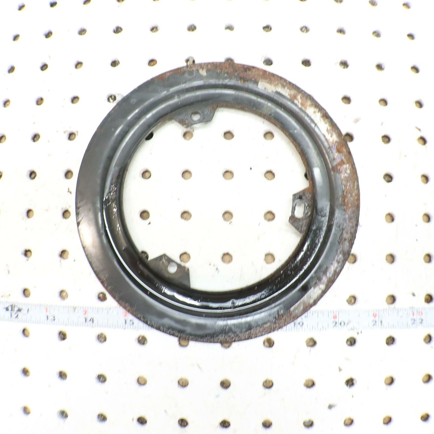 2001 POLARIS SPORTSMAN 400 CLUTCH SEAL BRACKET 5240409-067 5242046