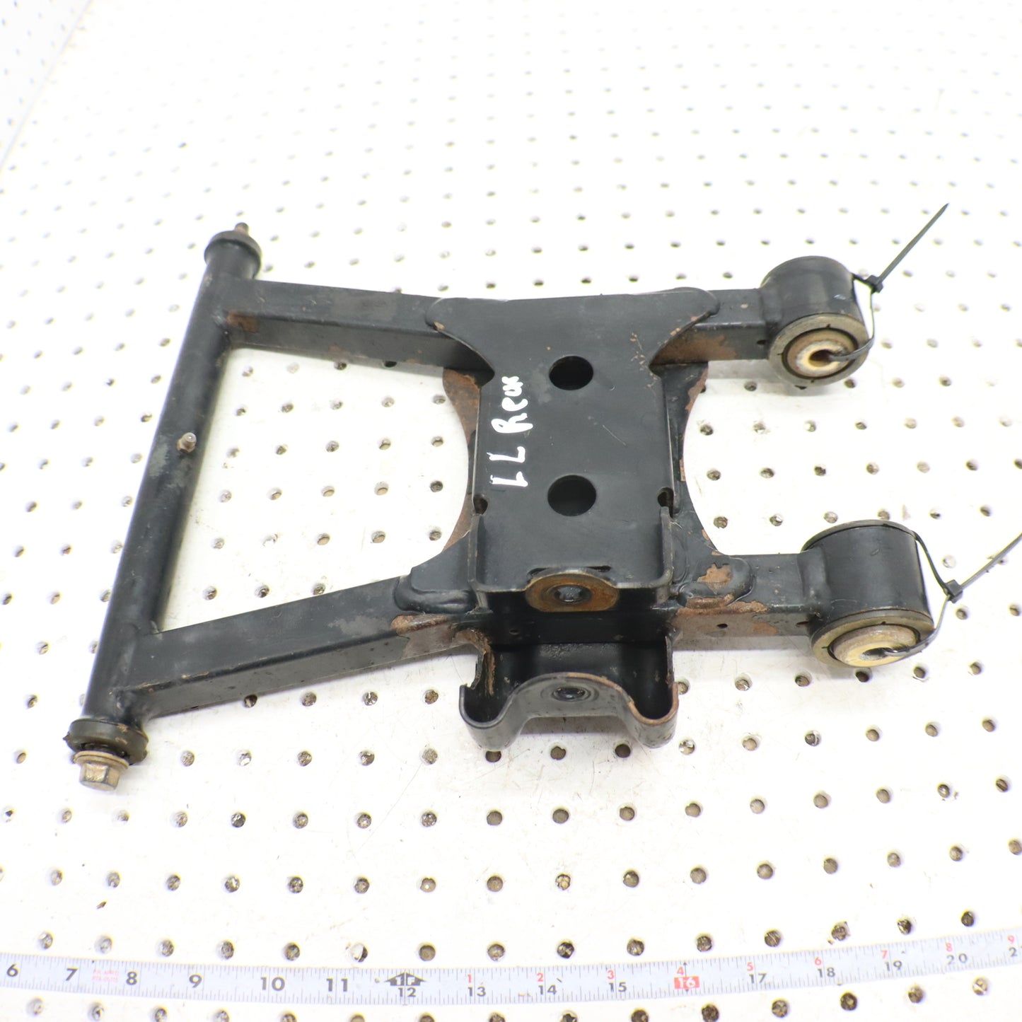 2014 Polaris Sportsman 570 Lower Left Rear Control A Arm 1015888-067