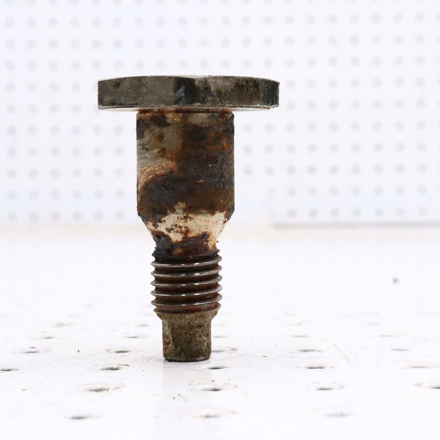 2000 POLARIS XPLORER 400 BOLT, SWINGARM PIVOT 5131697