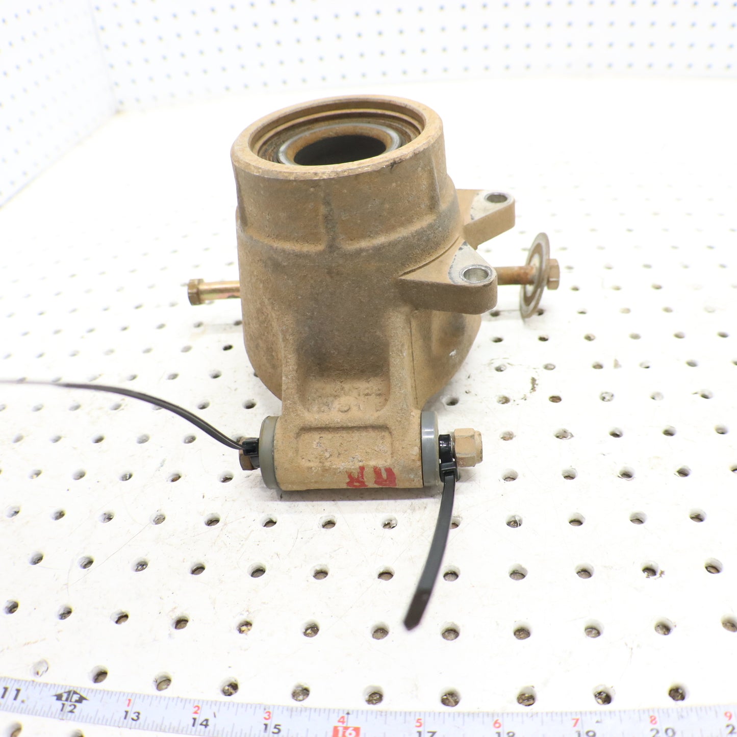 2014 Polaris Sportsman 570 Bearing Carrier Knuckle Rear 5135563