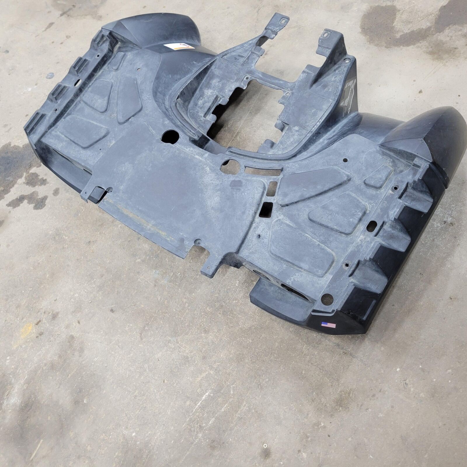 2009 POLARIS SPORTSMAN XP 850 REAR FENDER 5437734-464 2637271-464