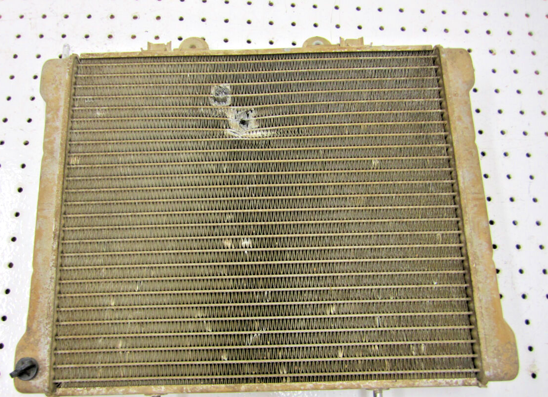 2003 POLARIS SPORTSMAN 600 RADIATOR 1240534 NO LEAKS