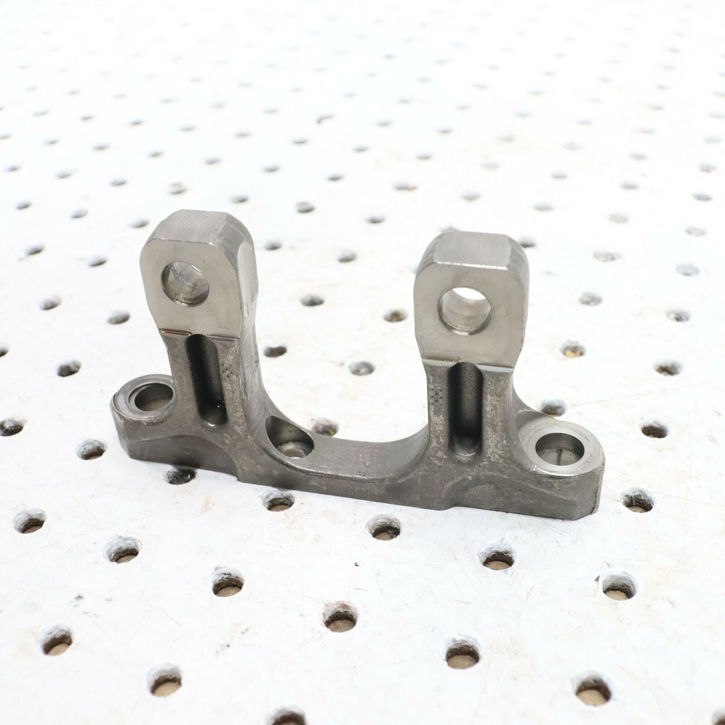 2006 POLARIS SWITCHBACK ROCKER ARM SUPPORT 0451856