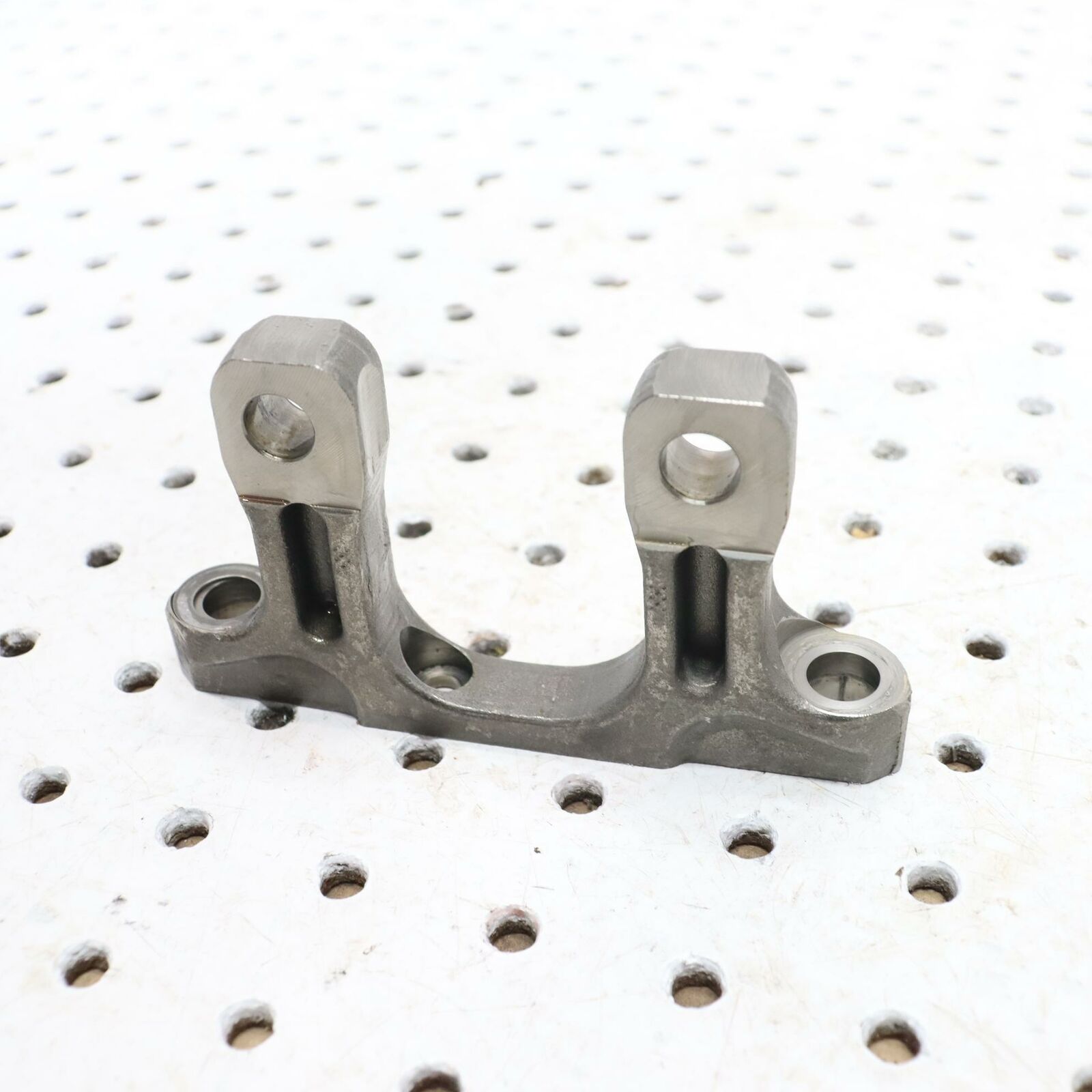 2006 POLARIS SWITCHBACK ROCKER ARM SUPPORT 0451856