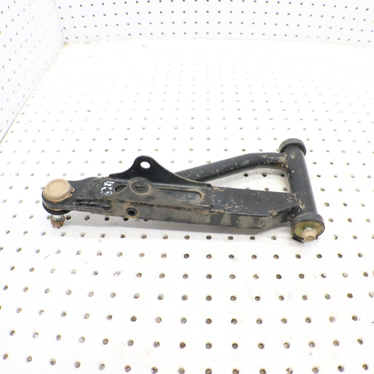 2016 SUZUKI KING QUAD 500 FRONT UPPER LEFT CONTROL ARM 52440-31820
