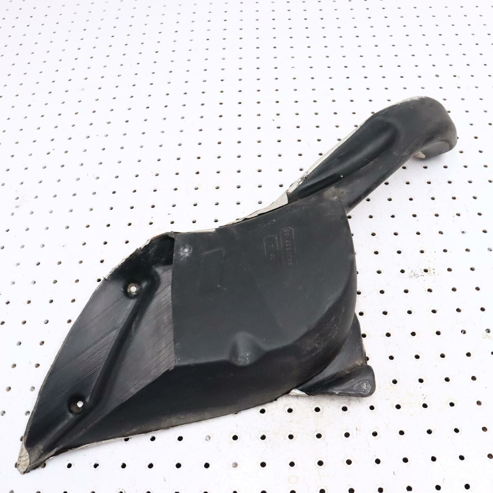 2006 POLARIS FUSION 700 AIR INTAKE BRAKE COOLER DUCT VENT 2633222