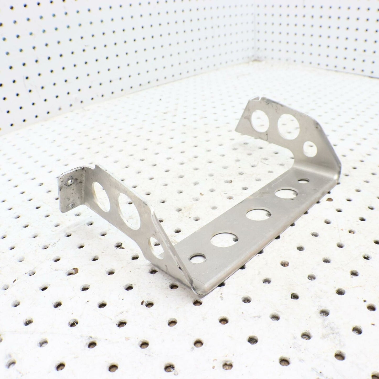 2006 POLARIS SWITCHBACK TURBO AIR CHARGER COOLER MOUNT BRACKET 5248495