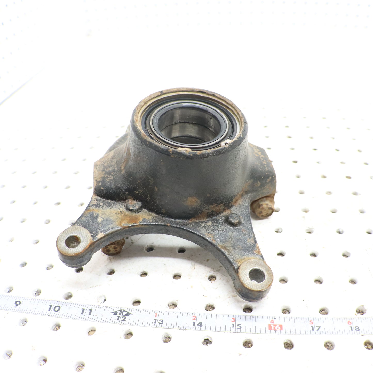 2013 Polaris Ranger Xp 900 Steering Knuckle FRONT LEFT 5138231; 5139976