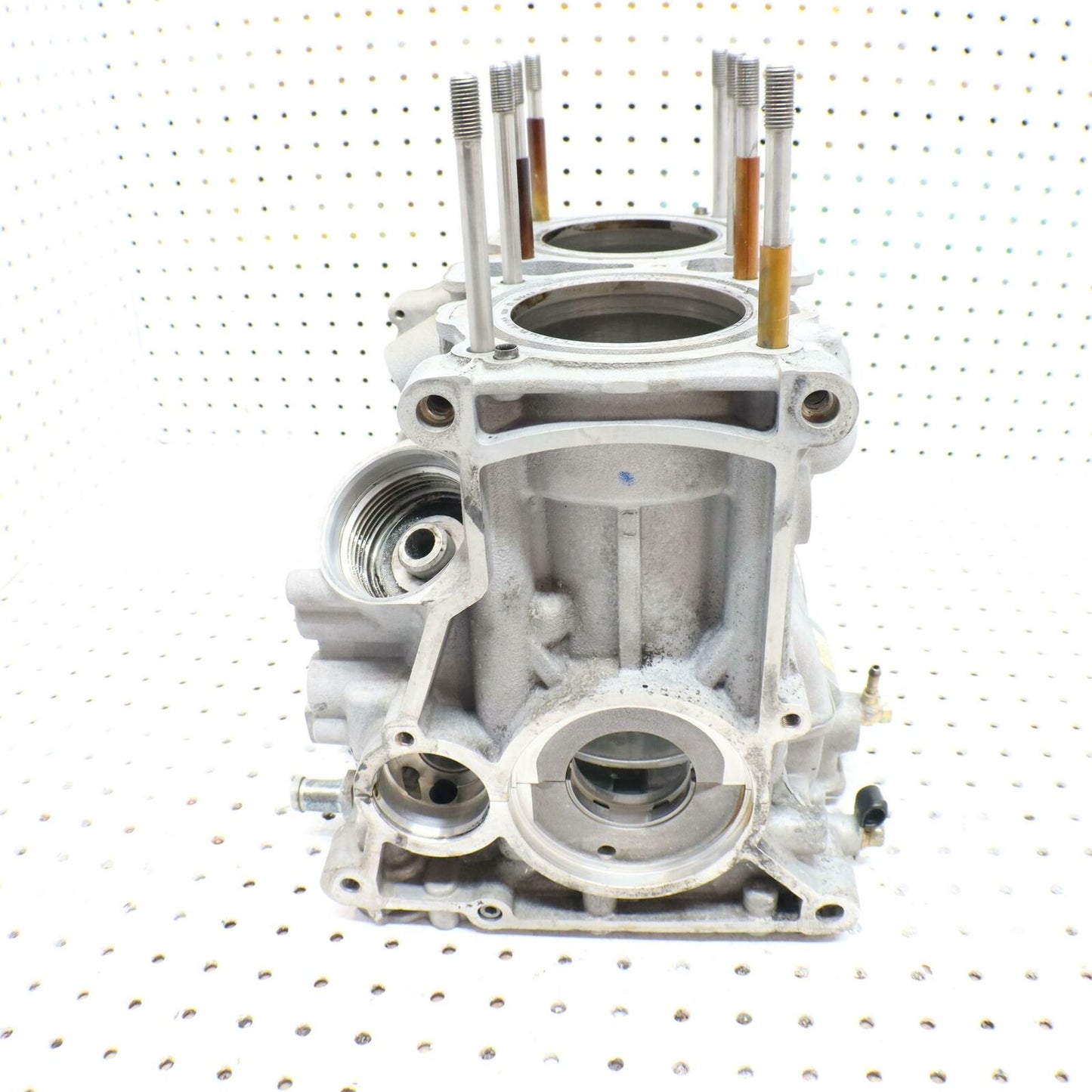 2006 POLARIS SWITCHBACK ENGINE MOTOR CASE CASES 0453149 0453150