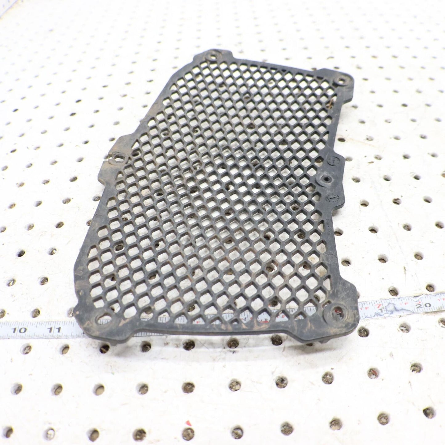 2010 POLARIS SPORTSMAN XP 850 BUMPER SCREEN RADIATOR SCREEN MESH 5437424-070