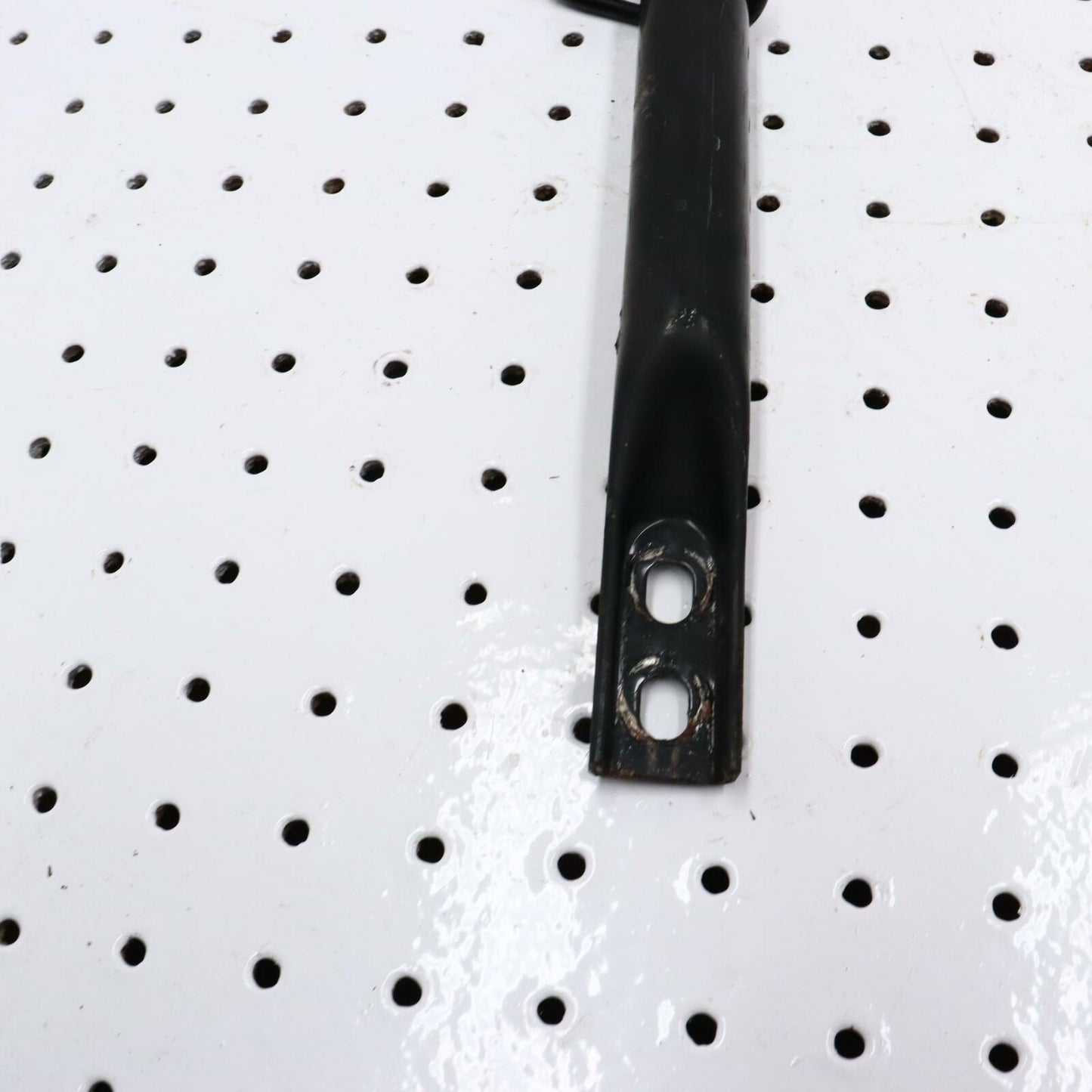 2007 POLARIS IQ 600 RH BULKHEAD FRAME SUPPORT BRACE BRACKET 1015381-067