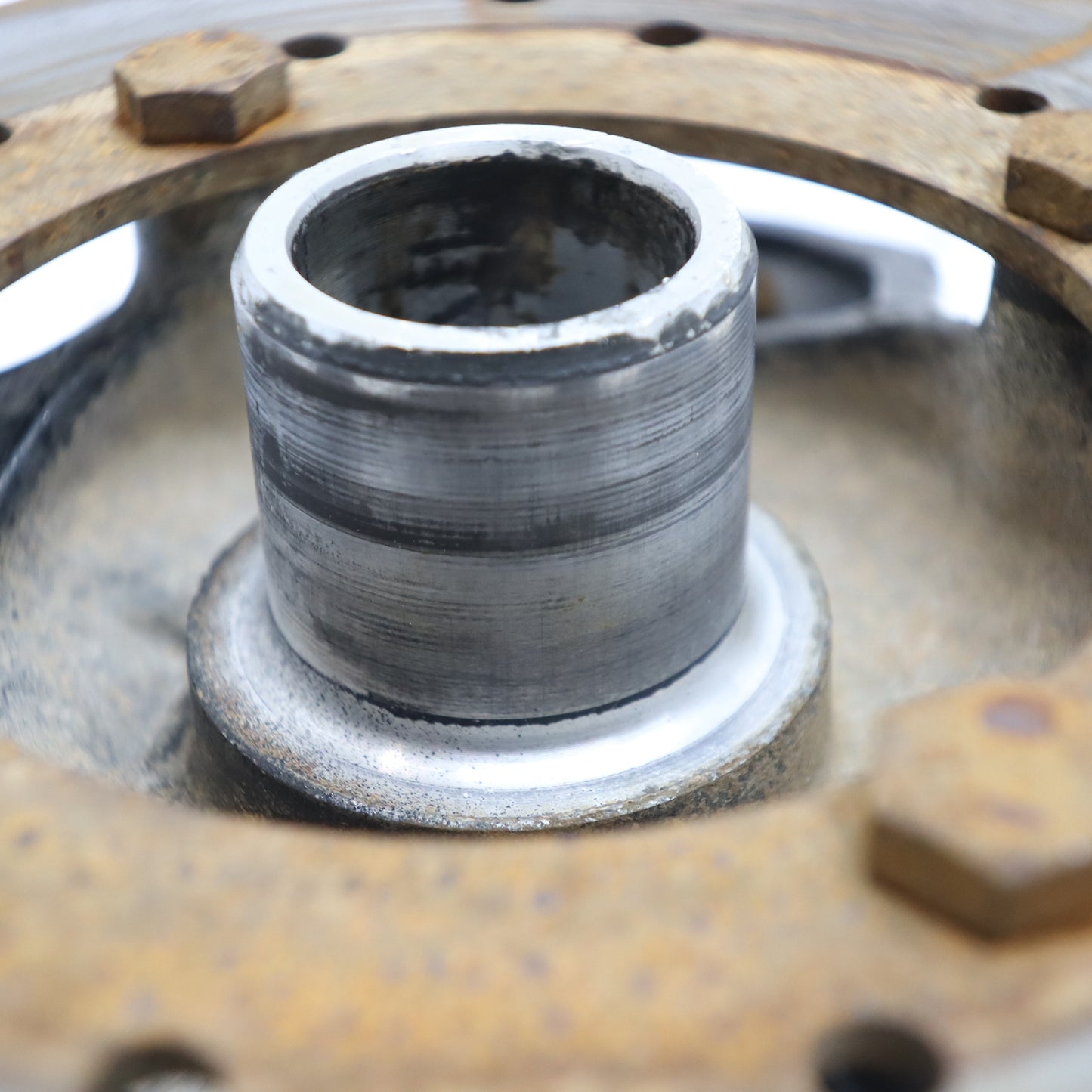 2013 Polaris Ranger Xp 900 Wheel Hub REAR 5137431-067; 5142964-067