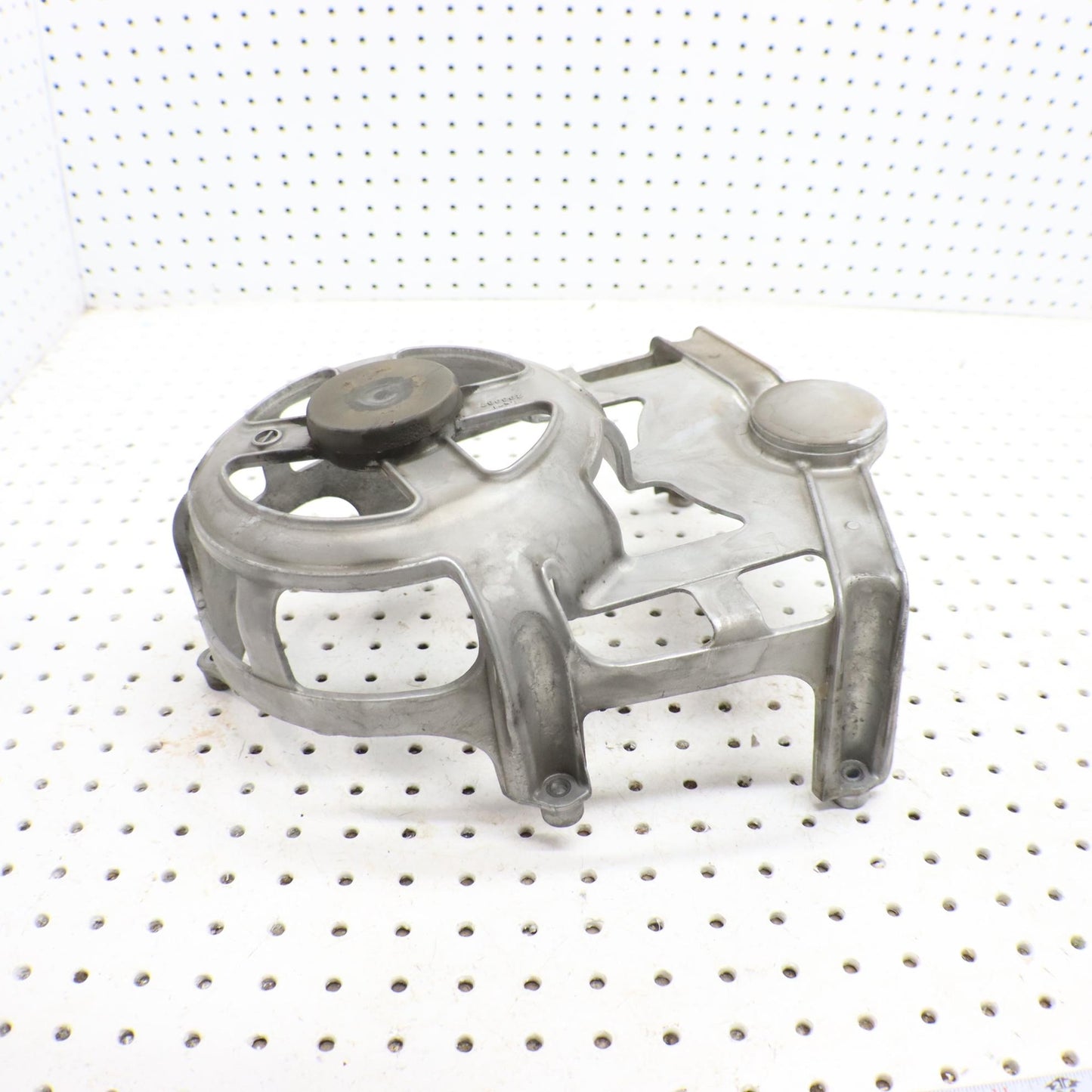 2016 SUZUKI KING QUAD 500 CLUTCH BELT HOUSING BEARING SUPPORT CAGE 11342-11H00