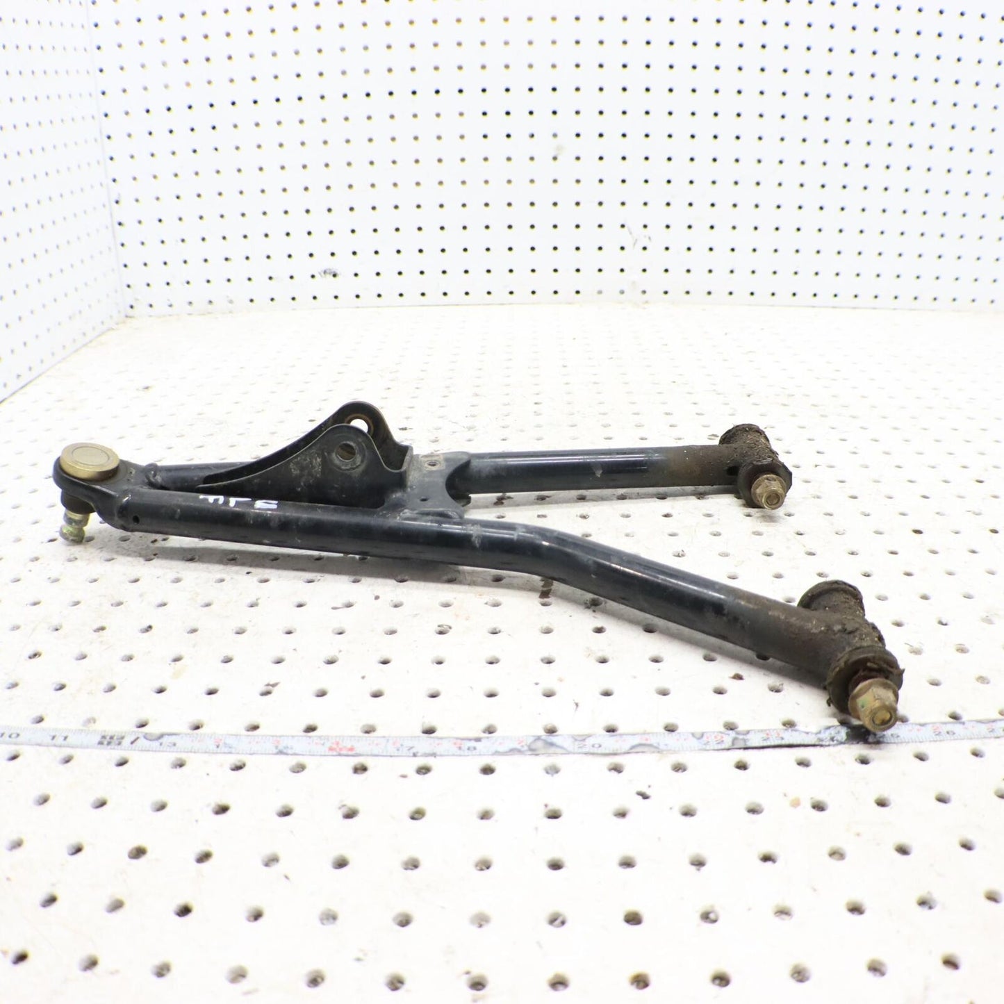 2009 POLARIS SPORTSMAN XP 850 FRONT UPPER LEFT CONTROL ARM 1015125-067 1025617-0