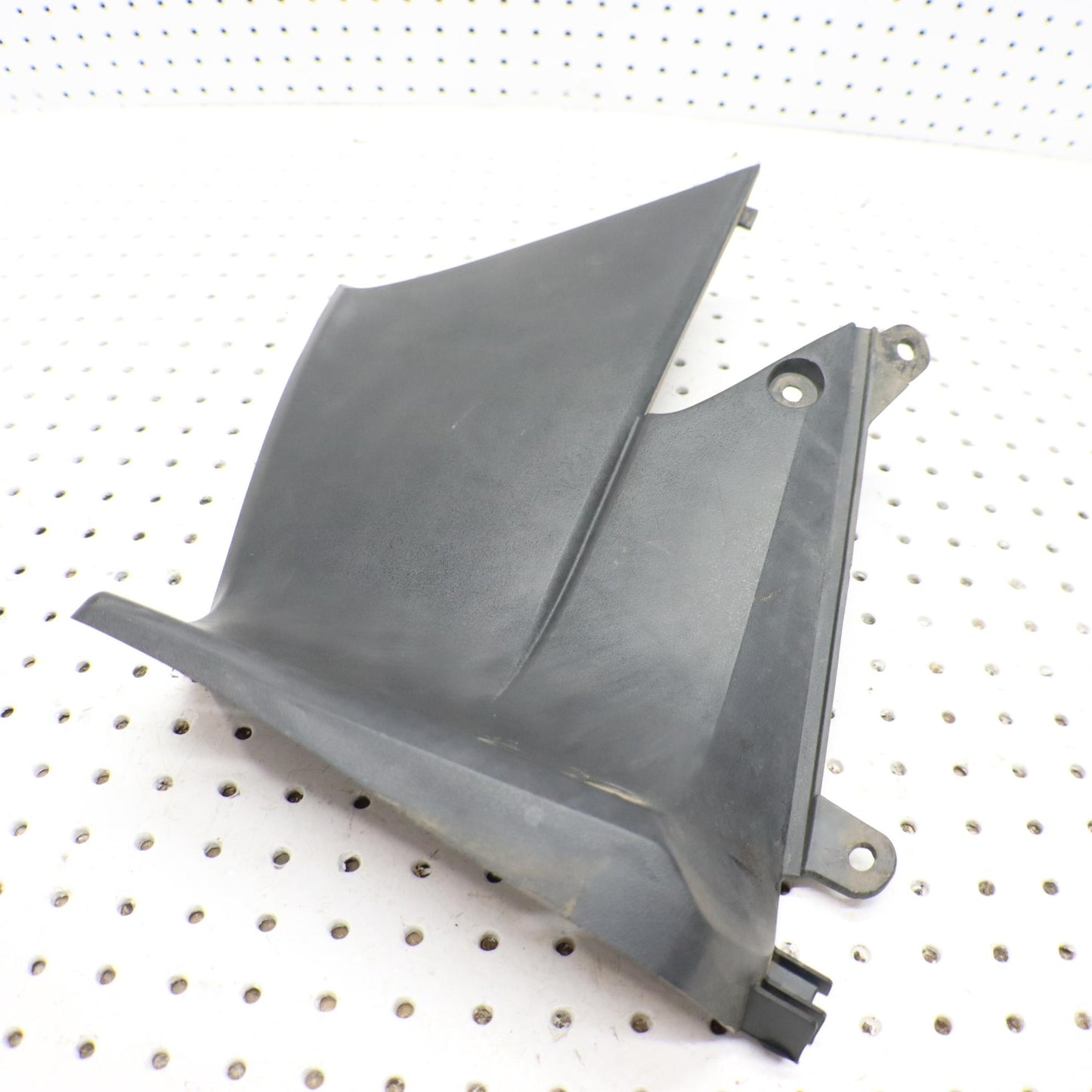 2016 SUZUKI KING QUAD 500 SIDE PANEL COVER LEFT 53122-31G03