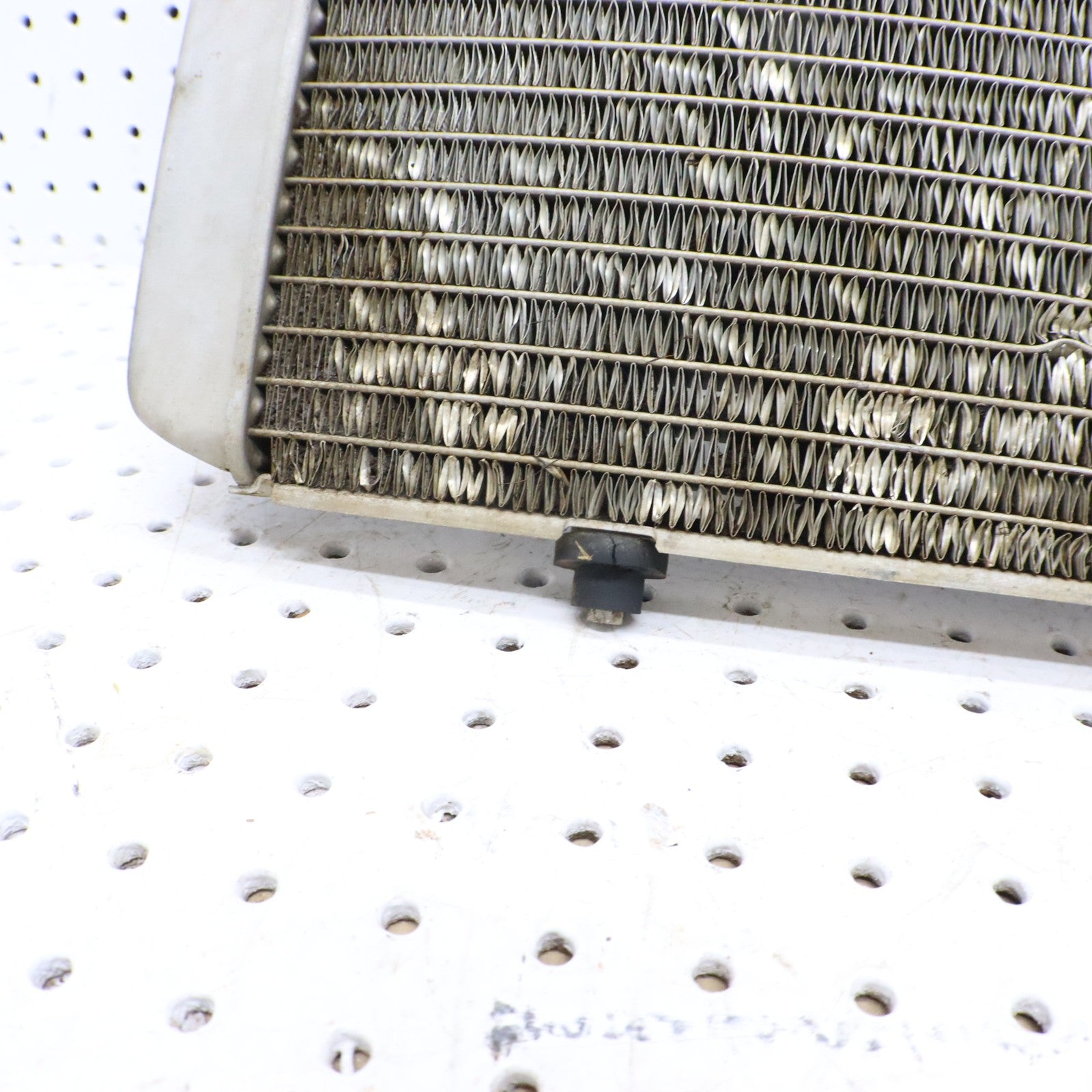 2008 Polaris Sportsman 800 Radiator 1240301; 1240521