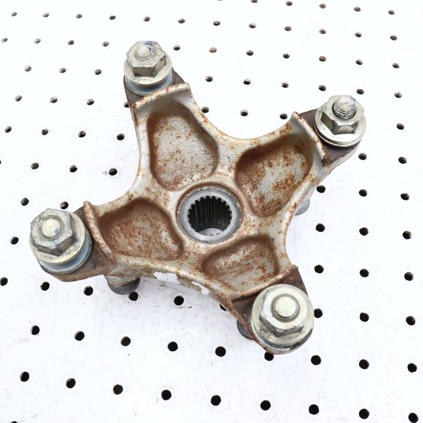 2008 KAWASAKI BRUTE FORCE 650 FRONT WHEEL HUB LEFT 49030-1135; 49030-0046