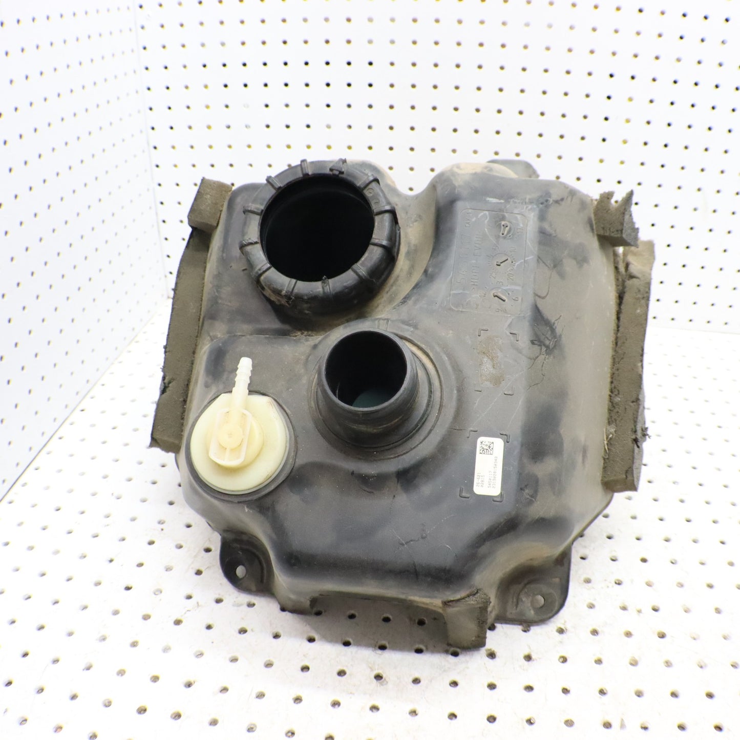 2015 Polaris Sportsman 570 Fuel Tank Gas Tank 2521333; 5450117