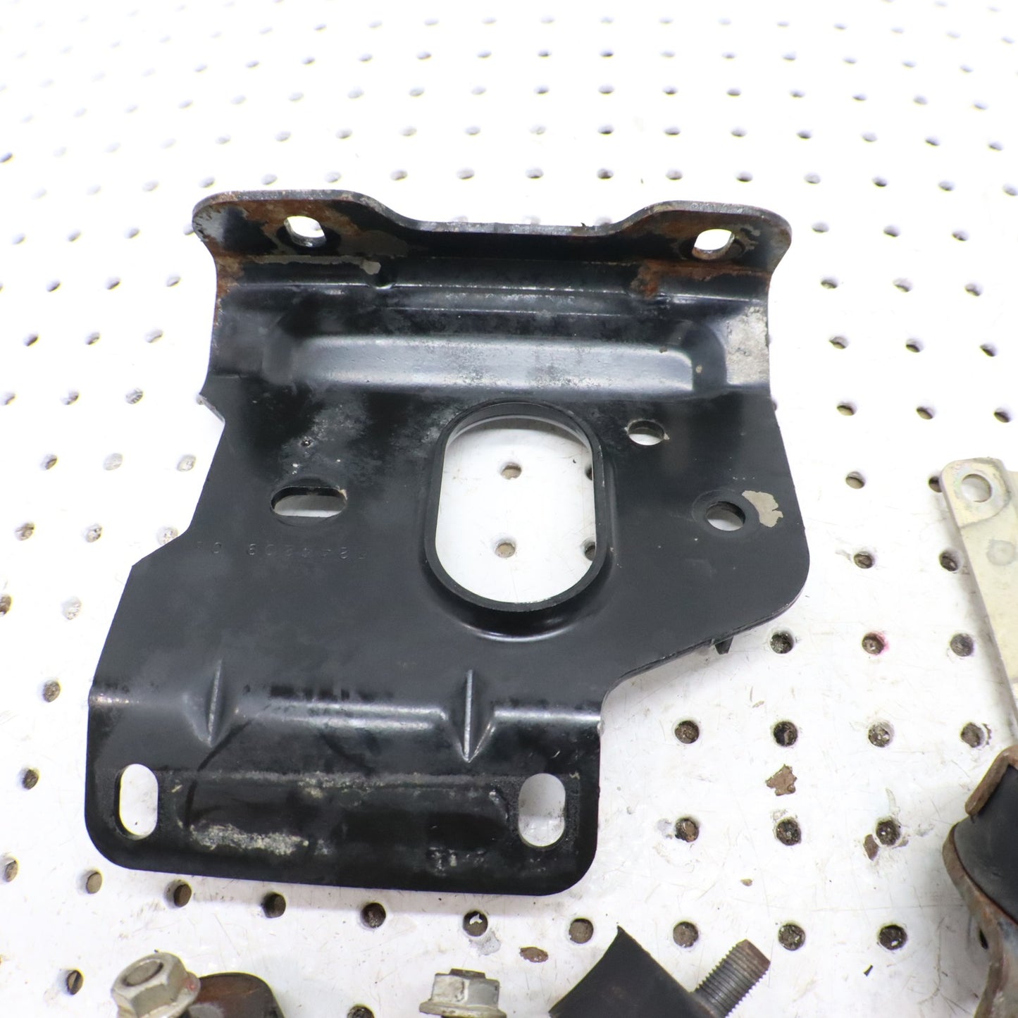 2008 Polaris Sportsman 800 Engine Motor Mounts 5244771-067 1013134-067 5247368