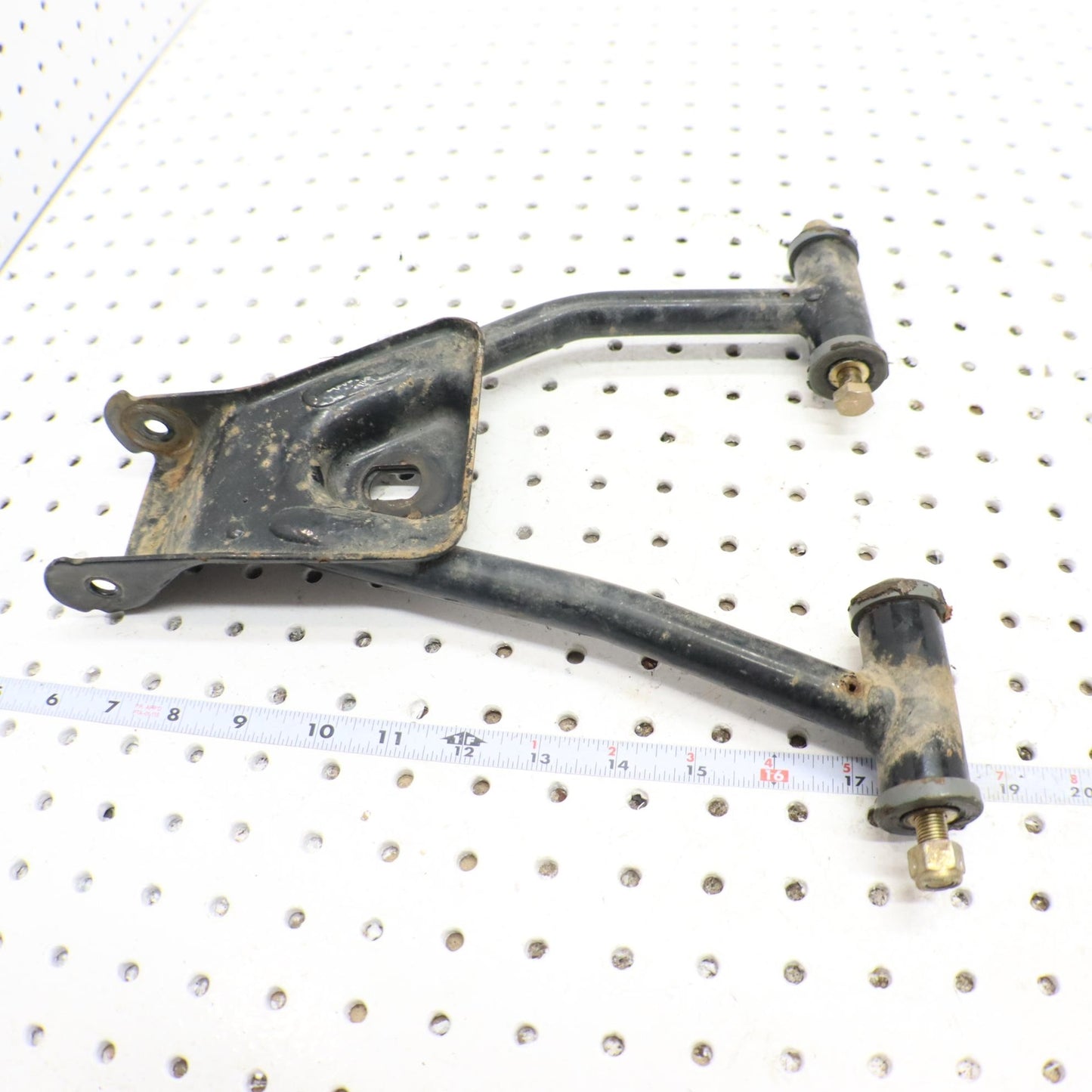 2016 POLARIS SPORTSMAN 570 UPPER LEFT REAR CONTROL A ARM 1017747-067