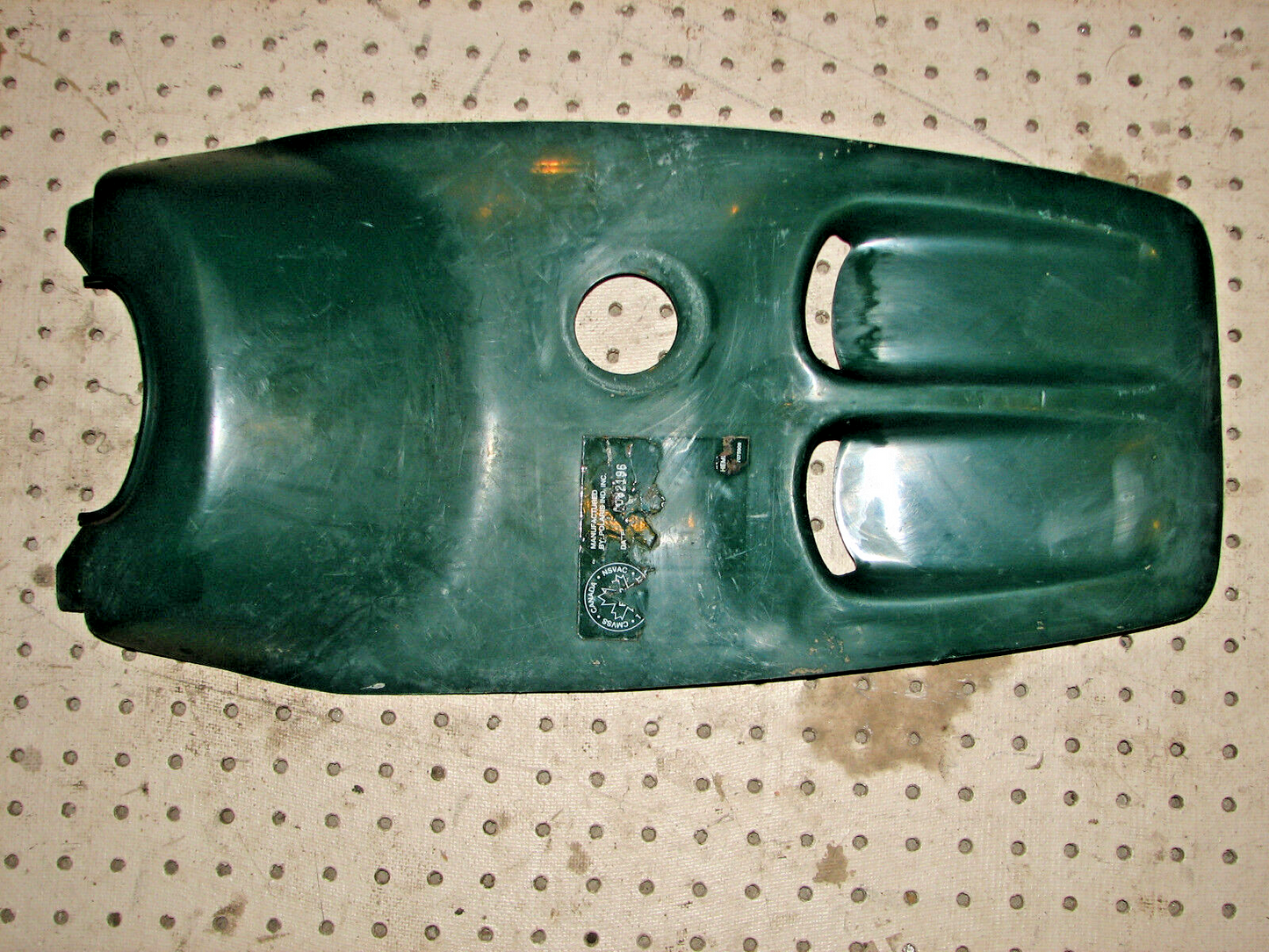 1996 POLARIS XPLORER 300 4X4 FRONT FENDER COVER 5431806