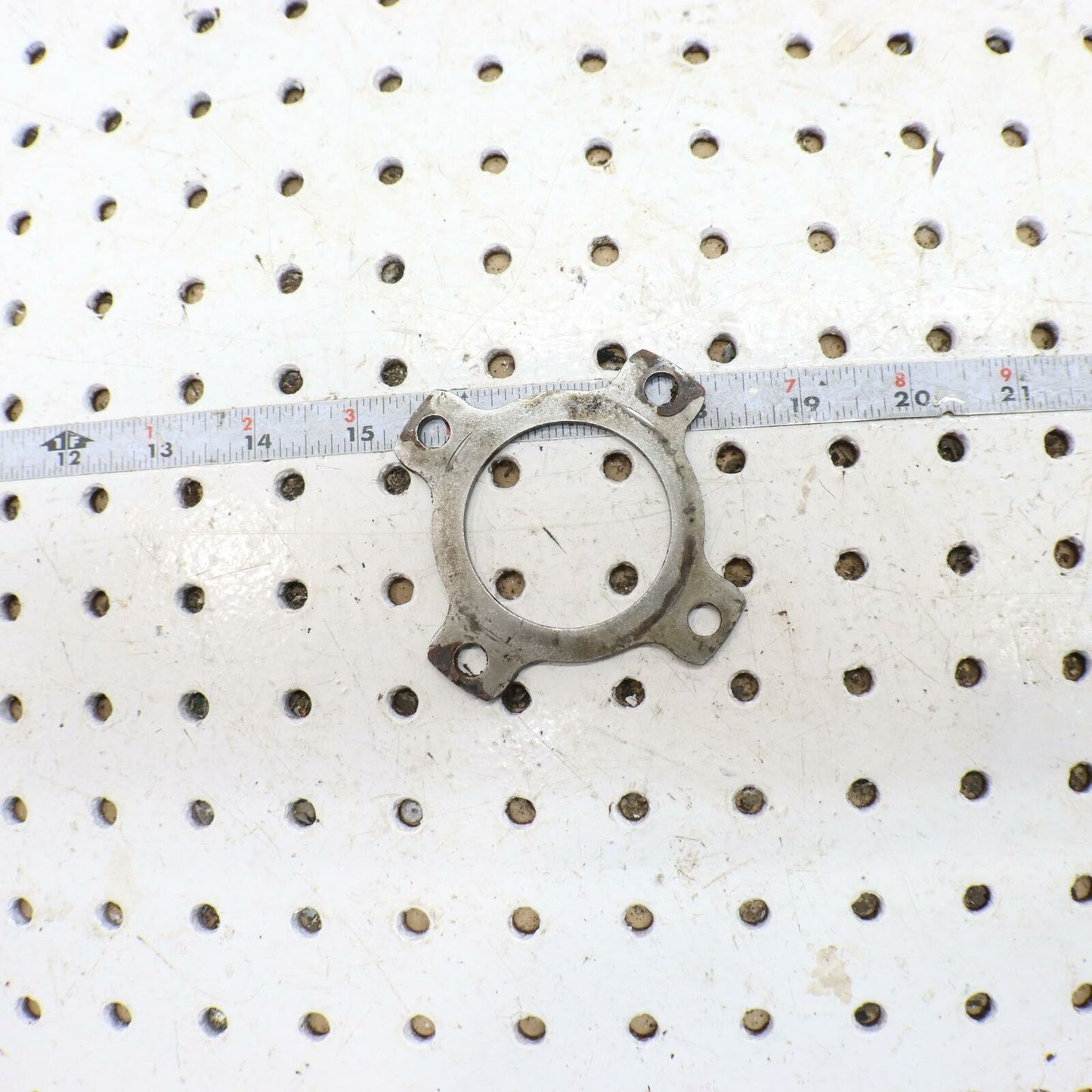 2000 POLARIS MAGNUM 325 TRANSMISSION BEARING COVER RETAINER 3233609