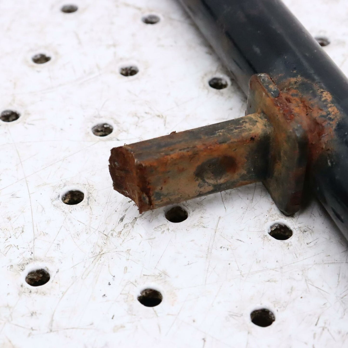 2004 ARCTIC CAT 650 FRONT RIGHT SIDE RACK