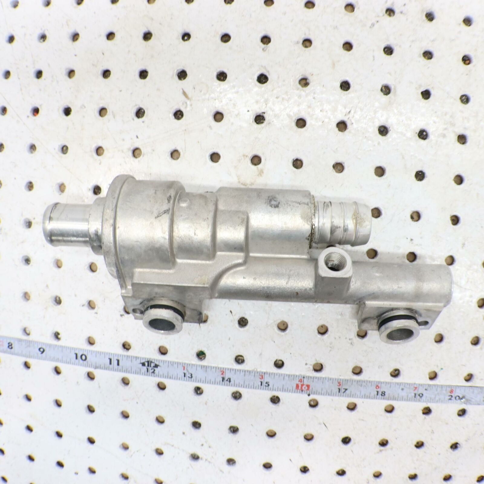 2006 POLARIS SWITCHBACK MANIFOLD WATER COOLANT RAIL 0452938